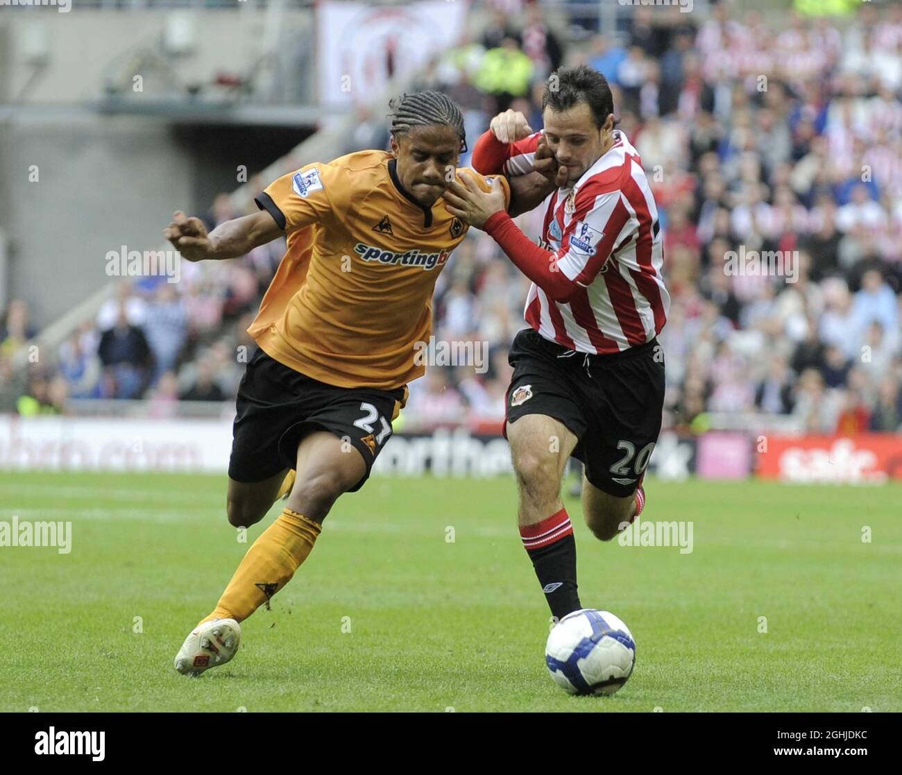 Andy Reid von Sunderland und Michael Mancienne von Wolverhampton während der Barclay's Premier League zwischen Sunderland und Wolverhampton Wanderers in London. Stockfoto