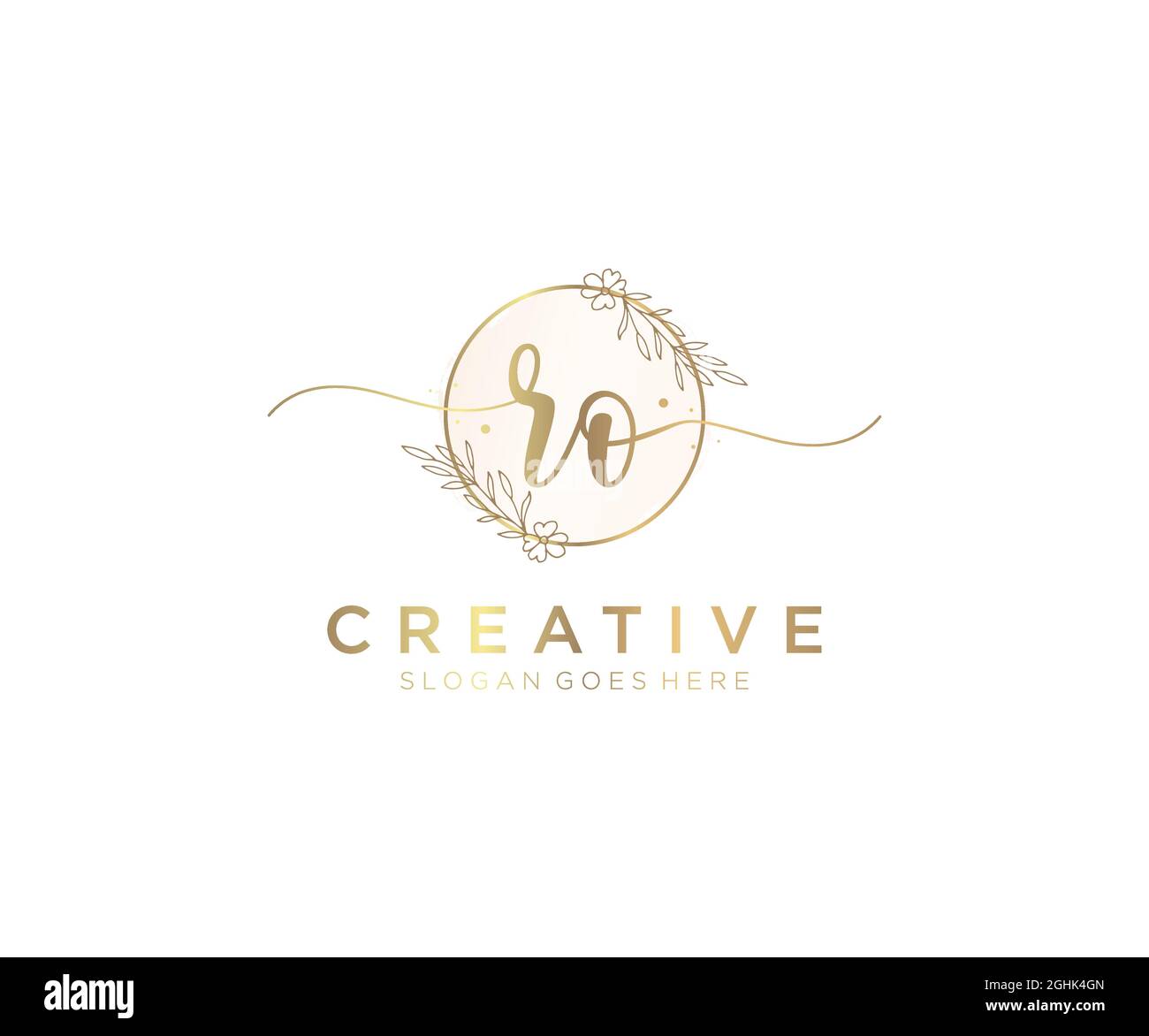 RO feminine Logo Schönheit Monogramm und elegantes Logo-Design, Handschrift Logo der ursprünglichen Signatur, Hochzeit, Mode, Blumen und botanischen mit kreativen Stock Vektor