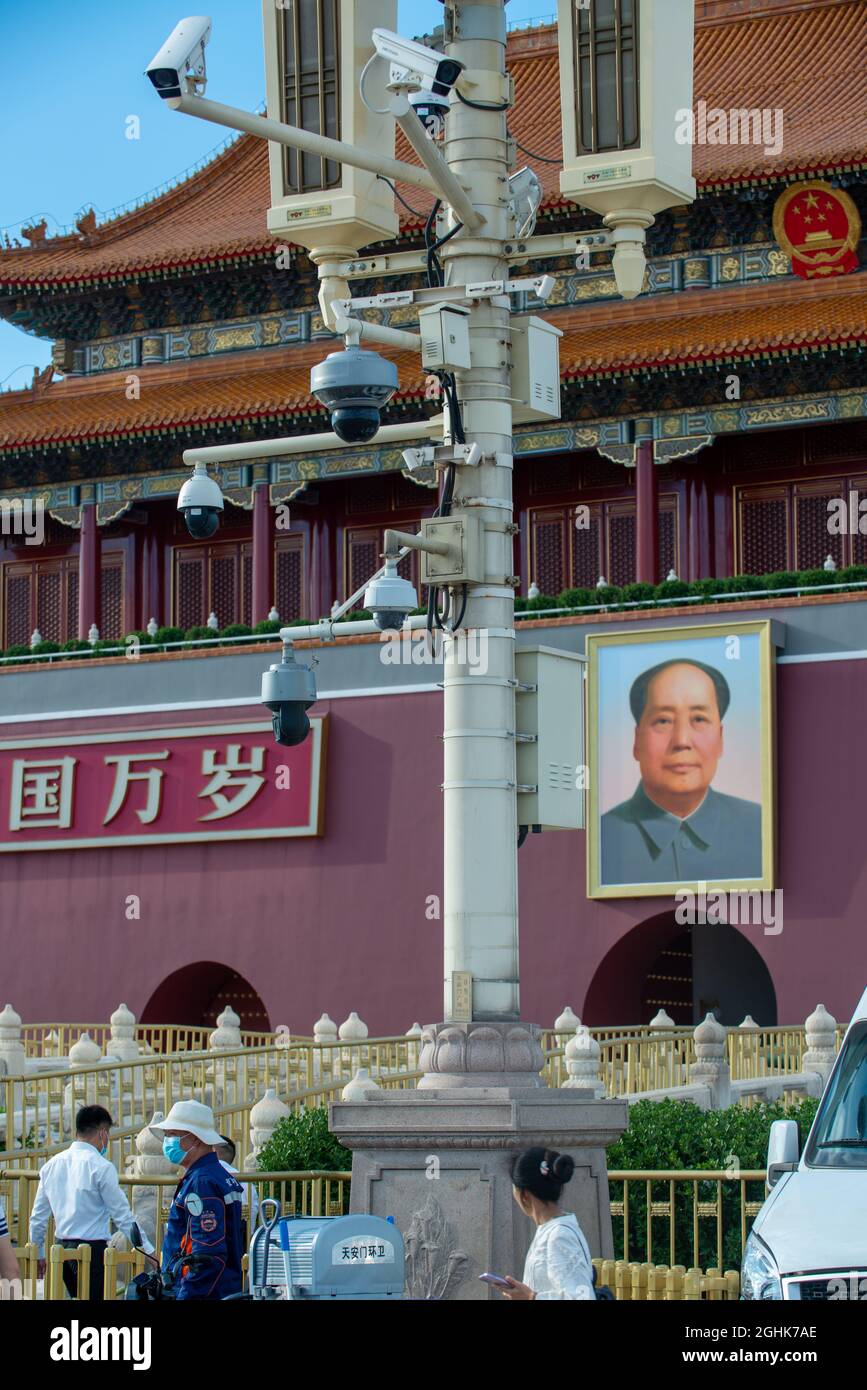 Überwachungskameras vor dem Tiananmen-Tor in Peking, China. 07-Sep-2021 Stockfoto
