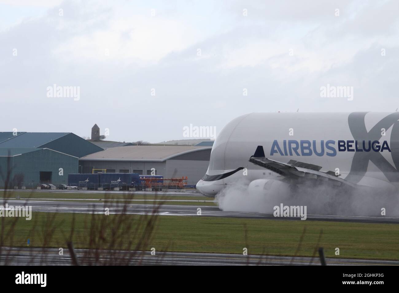 Flughafen Glasgow Prestwick, Ayrshire, Schottland. Großbritannien, 11. März 2020. Airbus A300-600ST, bekannt als Beluga bei einer Trainingsübung Stockfoto