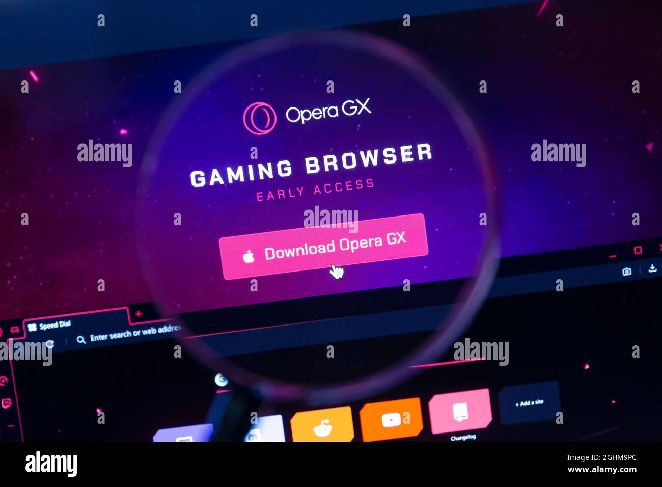 Ostersund, Schweden - 21. Mai 2021: Opera GX Gaming Browser. Opera ist ein von Opera Software entwickelter Multi-Plattform-Webbrowser. Stockfoto