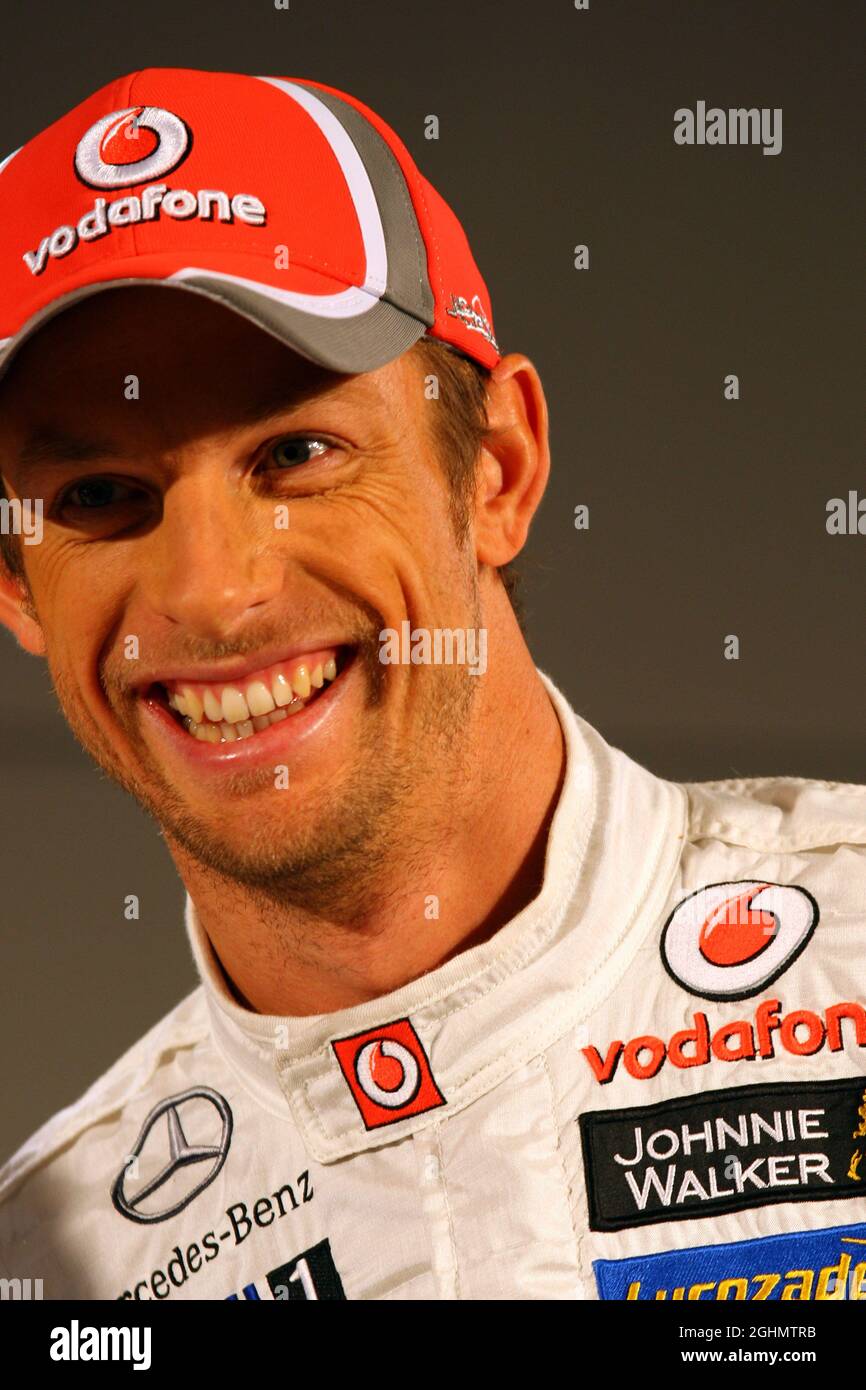01.02.2012 Woking, England, Jenson Button (GBR), McLaren Mercedes - Einführung des Vodafone McLaren Mercedes MP4-27, McLaren Technology Centre - Stockfoto
