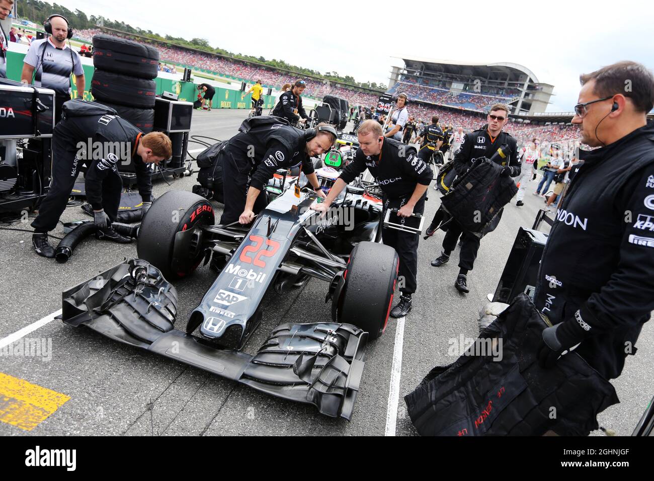 Jenson-Taste (GBR) McLaren MP4-31 auf dem Gitter. 31.07.2016. Formel 1 Weltmeisterschaft, Rd 12, Großer Preis Von Deutschland, Hockenheim, Deutschland, Wettkampftag. Bildnachweis sollte lauten: XPB/Press Association Images. Stockfoto