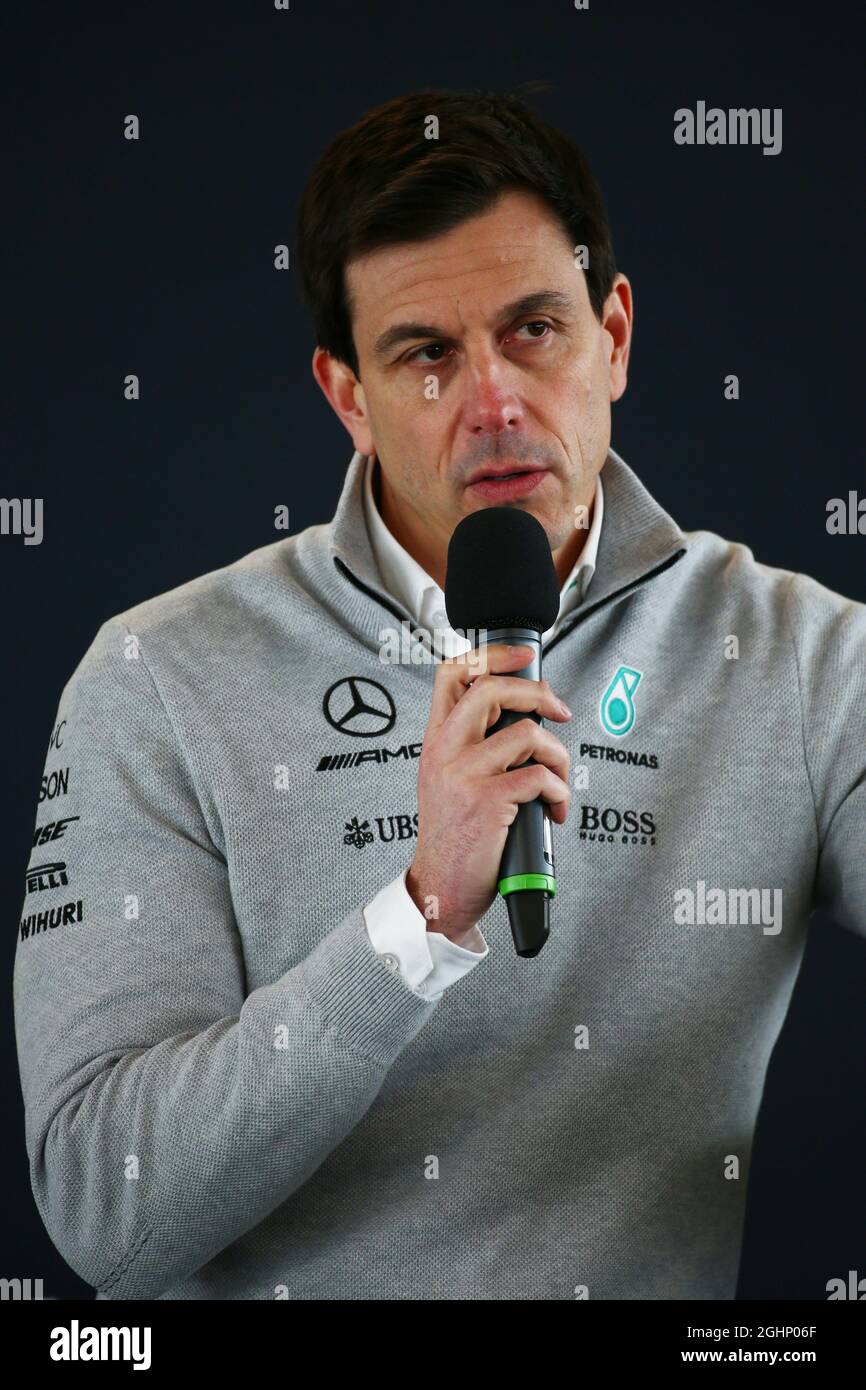 Toto Wolff (GER) Mercedes AMG F1 Aktionär und Executive Director. 23.02.2017. Mercedes AMG F1 W08 Launch, Silverstone, England. Bildnachweis sollte lauten: XPB/Press Association Images. Stockfoto