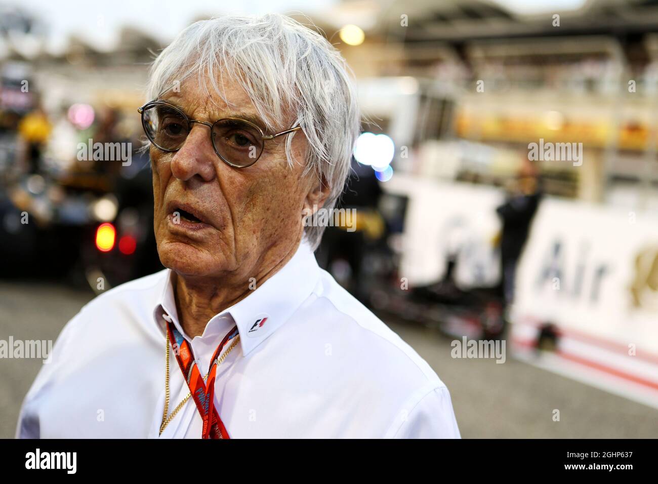 Bernie Ecclestone (GBR) am Start. 16.04.2017. Formel-1-Weltmeisterschaft, Rd 3, Großer Preis Von Bahrain, Sakhir, Bahrain, Wettkampftag. Bildnachweis sollte lauten: XPB/Press Association Images. Stockfoto