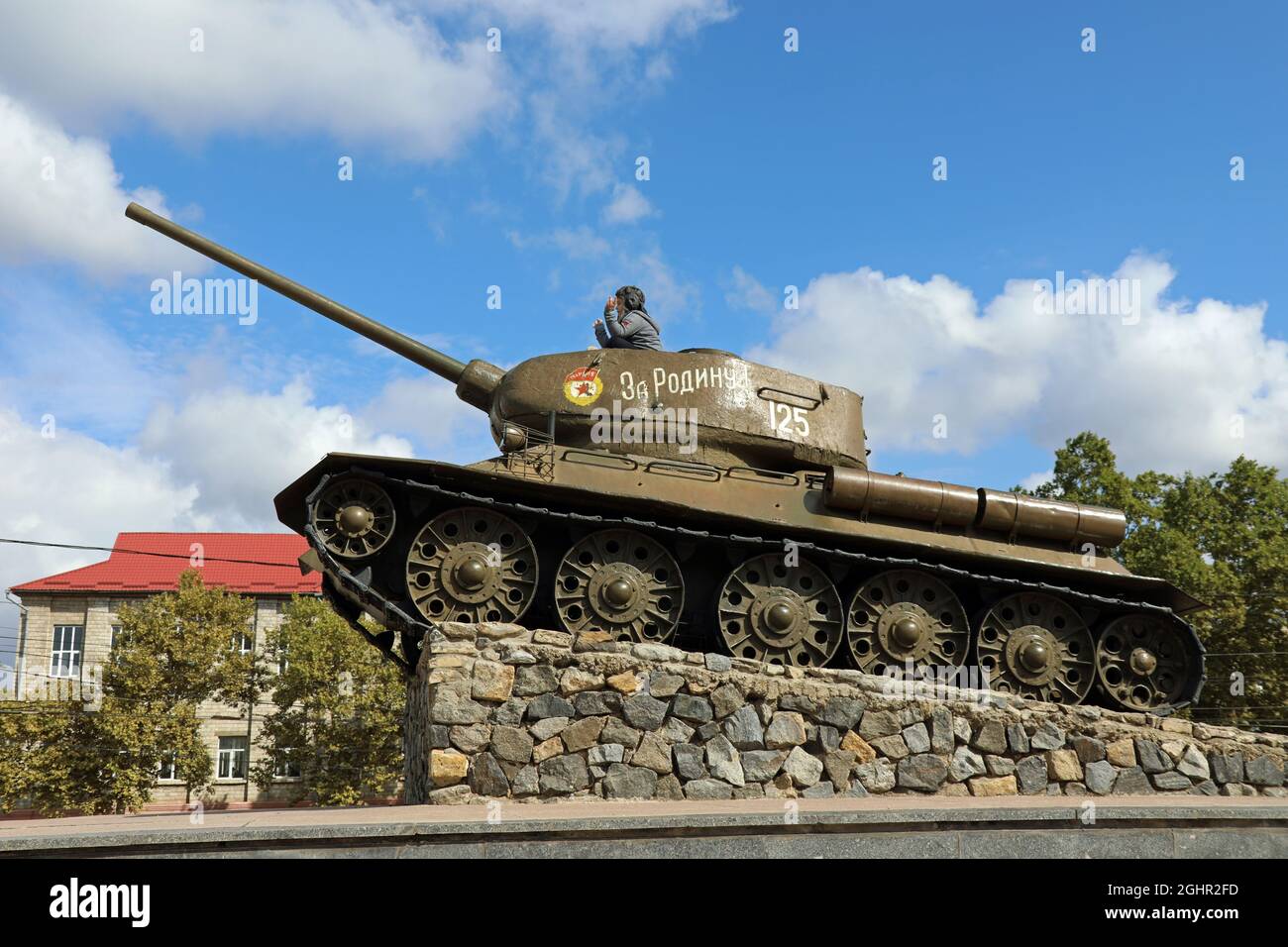 T-34-85-Panzer im Stadtzentrum von Tiraspol in Transnistria Stockfoto