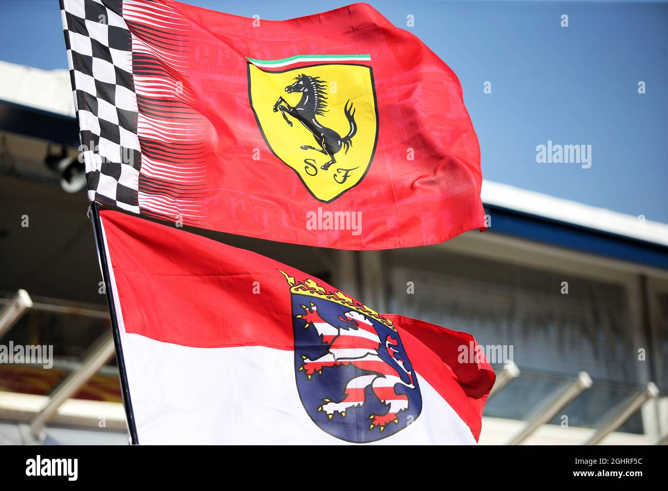 Ferrari-Flagge. 19.07.2018. Formel 1 Weltmeisterschaft, Rd 11, Großer Preis Von Deutschland, Hockenheim, Deutschland, Tag Der Vorbereitung. Bildnachweis sollte lauten: XPB/Press Association Images. Stockfoto