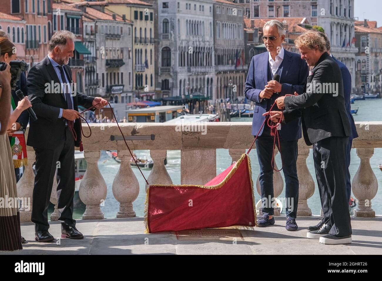 Venedig, Italien. 7. September 2021 Einweihung der Rialtobrücke nach der Restaurierung Stockfoto