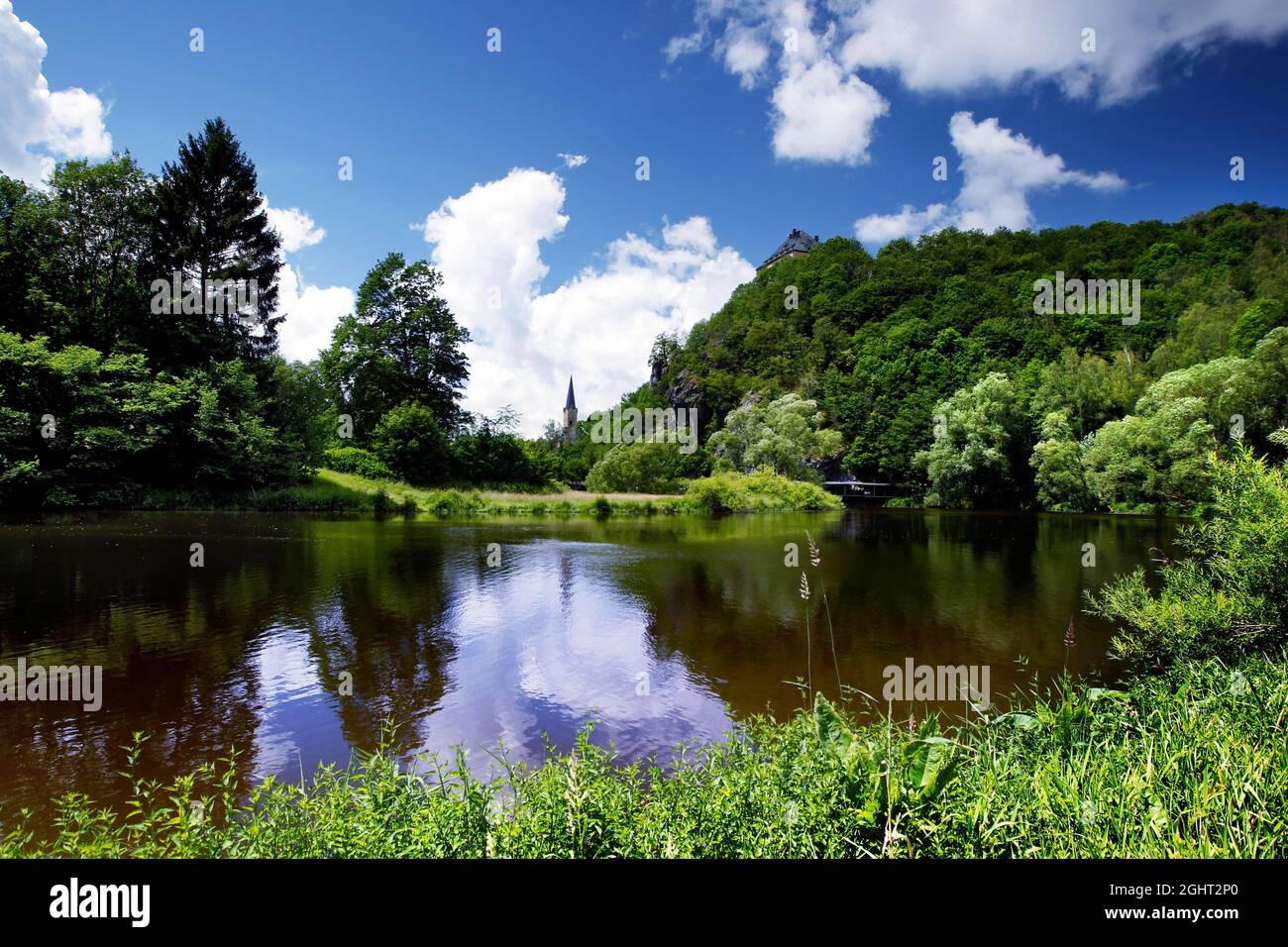 Saale bei Hirschberg, Saaltal, Wanderweg, Grüngürtel, Kolonnenweg, Grenzweg, innerdeutsche Grenzbefestigung, Saale, Hirschberg Stockfoto