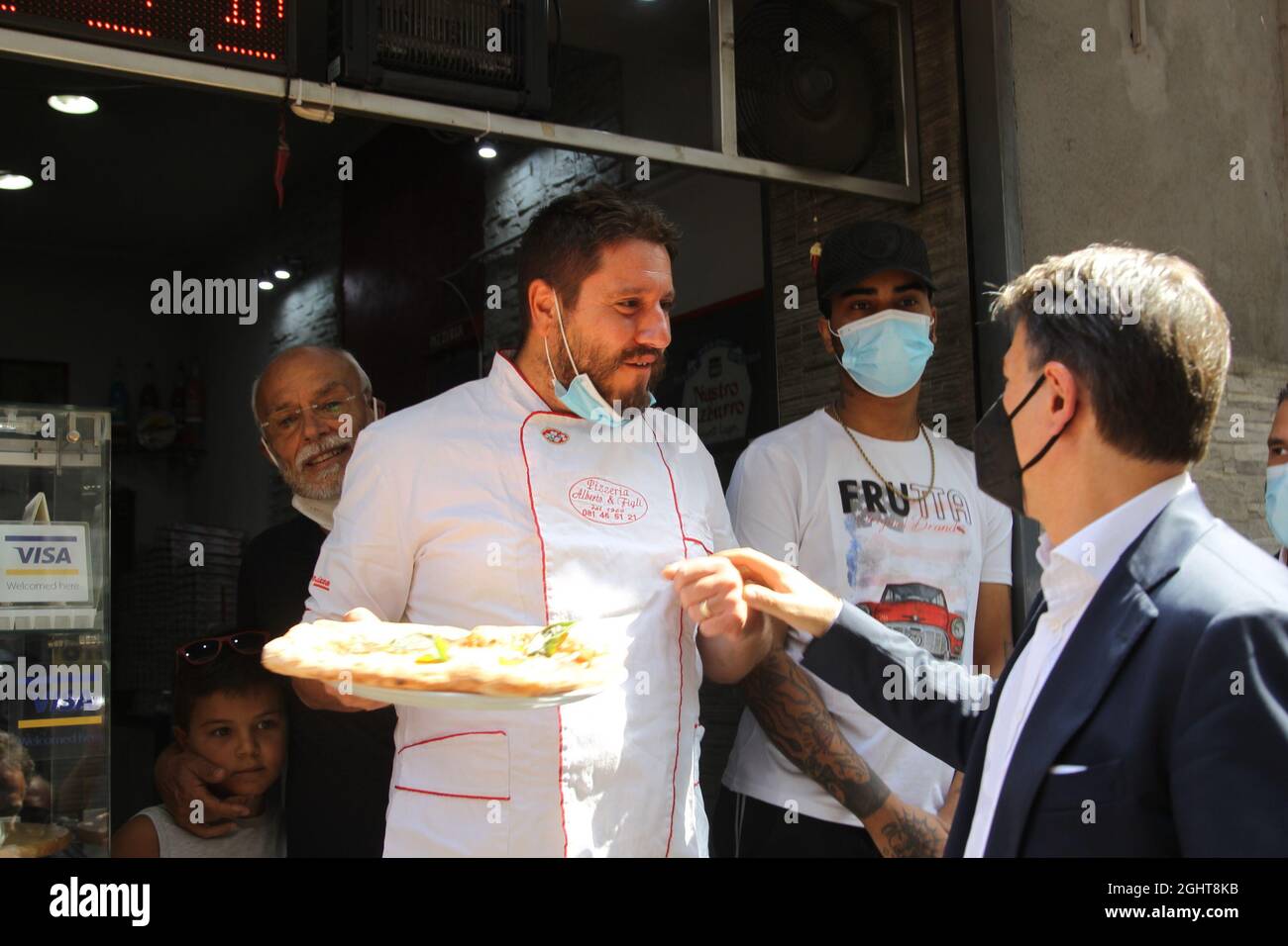 Wahltour von Giuseppe Conte in Neapel, Unterstützung von Gaetano Manfredi Kandidat für den Bürgermeister von Neapel bei den Verwaltungswahlen. Im Bild Giuseppe Conte, Präsident der M5S (Movimento Cinque Stelle) (Foto: Salvatore Esposito/Pacific Press/Sipa USA) Stockfoto