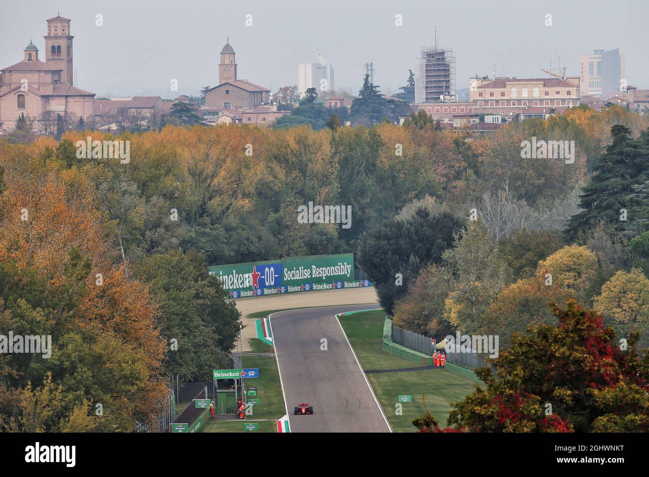 Sebastian Vettel (GER) Ferrari SF1000. 01.11.2020. Formel-1-Weltmeisterschaft, Rd 13, Großer Preis Der Emilia Romagna, Imola, Italien, Renntag. Bildnachweis sollte lauten: XPB/Press Association Images. Stockfoto