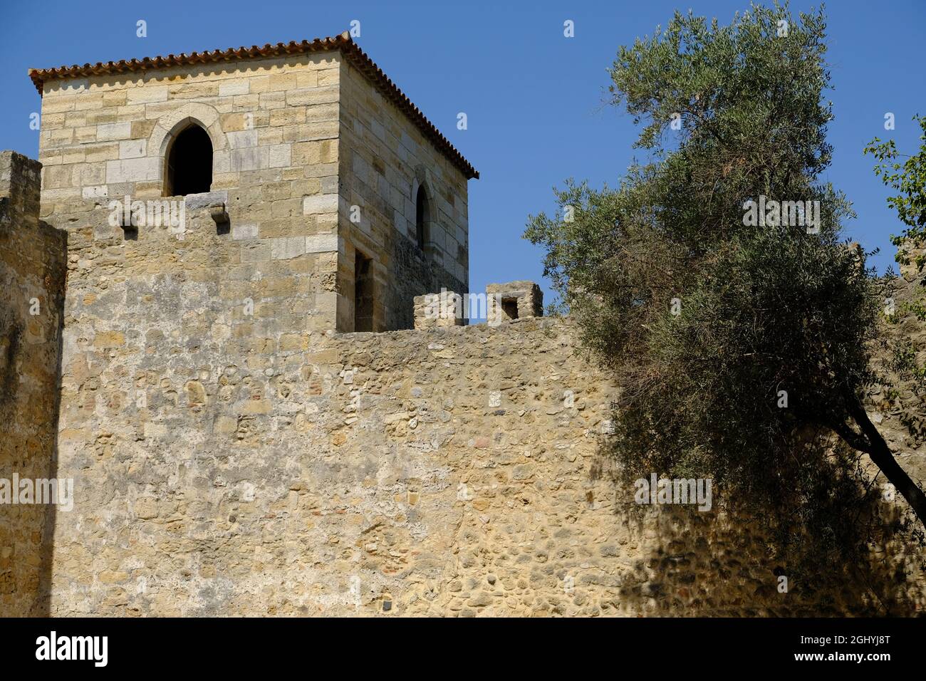 Portugal Lissabon - Burg Sao Jorge - Castelo de S. Jorge Fassade im Innenhof Stockfoto