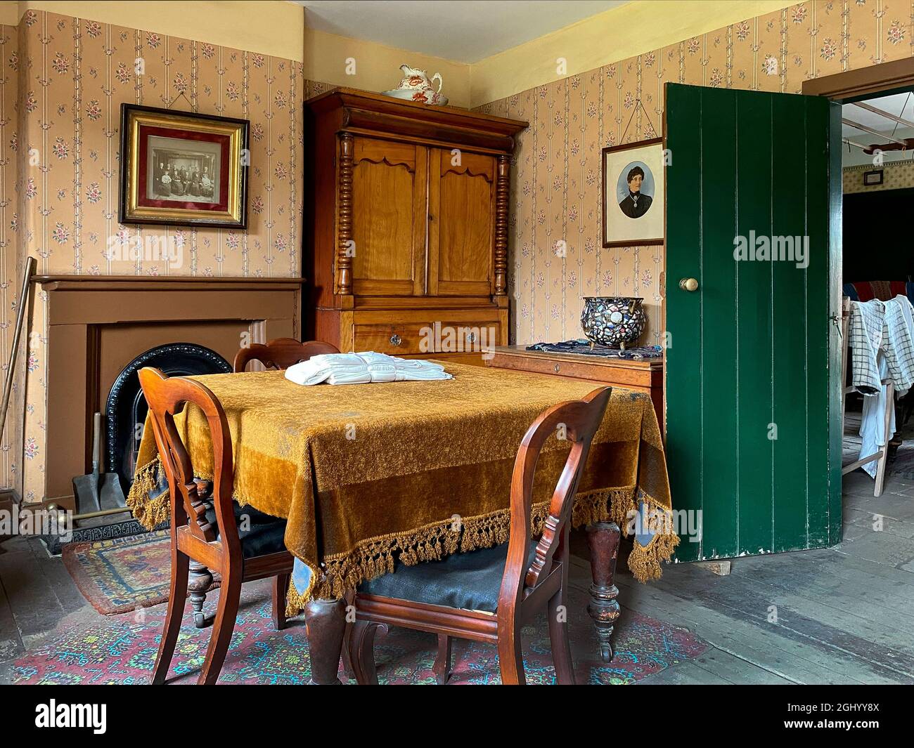 Typisches spätviktorianisches Arbeiterhaus - Beamish Open Air Museum in Northumberland im Nordosten von England. Stockfoto