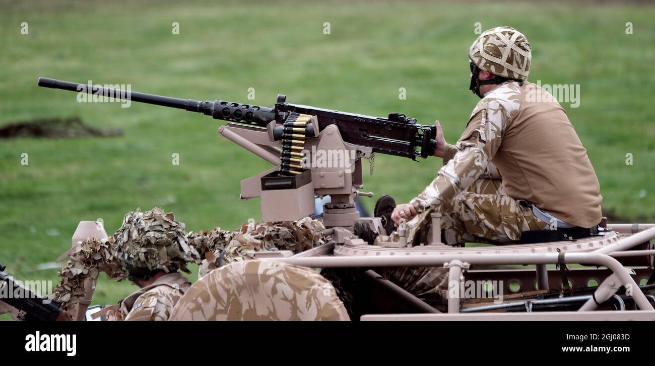 Als moderne britische Soldaten gekleidete Schauspieler in Afghanistan. Stockfoto