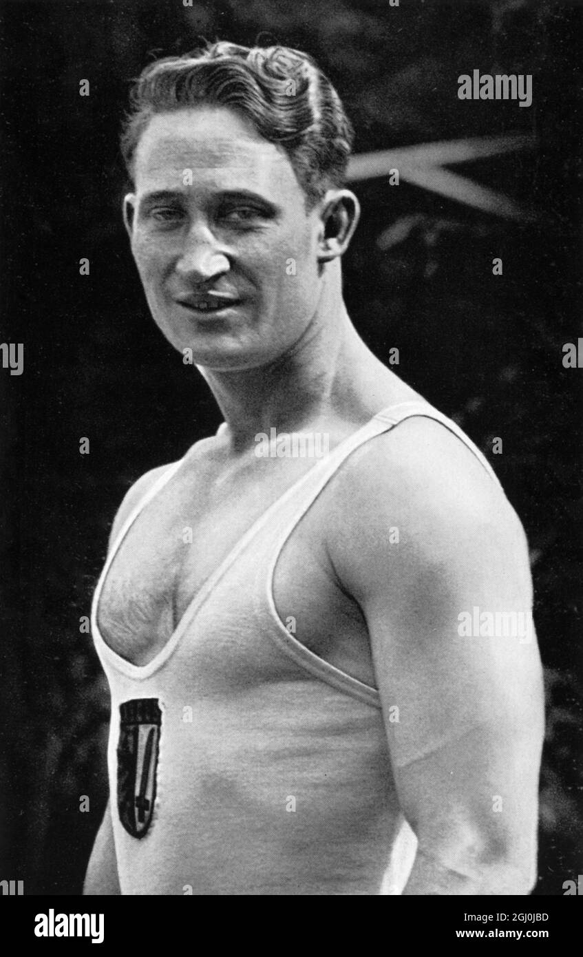 Gottswalk (Essen), ist der deutsche Gewichtheber (Mitte acht) - Gelehrter des Olympiasiegers Rudolf Ismayr. ©TopFoto Stockfoto