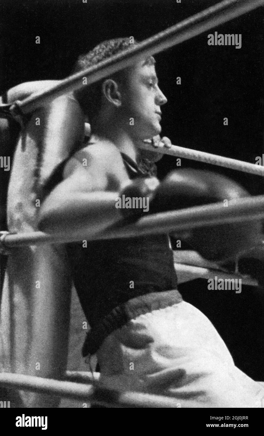 Olympia 1936, Berlin die Goldmedaille in der Fliegengewichtsklasse