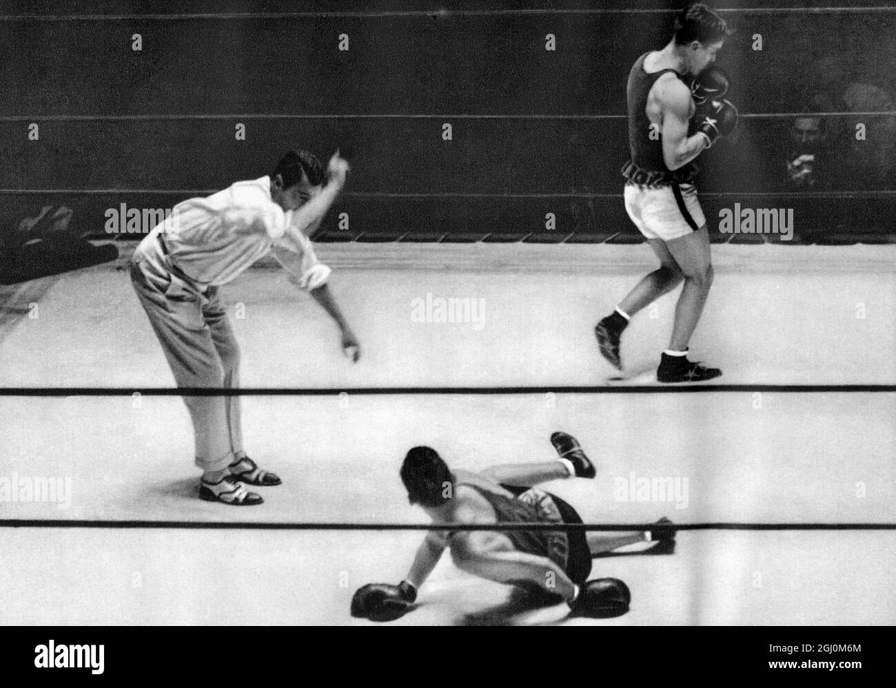 Boxer Weltweight 1932 Olympic Games, Los Angeles, USA, Bronzemedaillengewinnerer Weltweight Boxer Bruno Ahlberg, für Finnland gegen Luciano Fabbroni für Italien Stockfoto