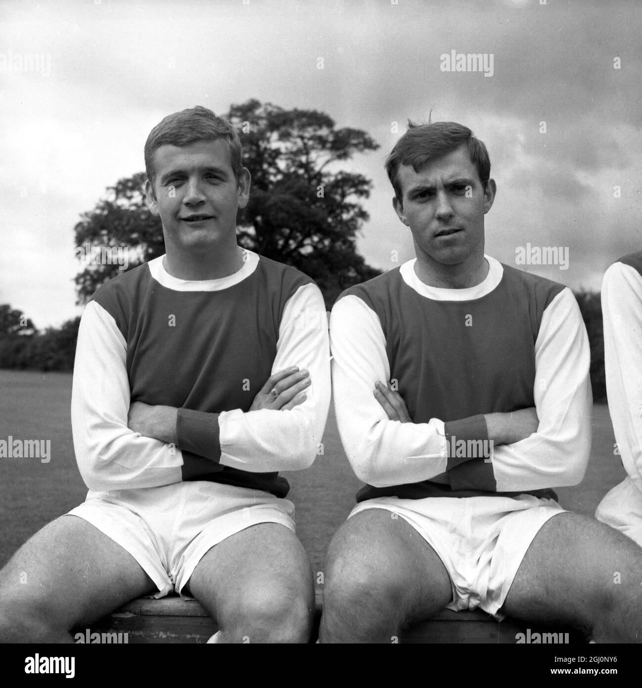 Porträt von Joe Baker aus Arsenal (links) 27. Juli 1965 Stockfoto