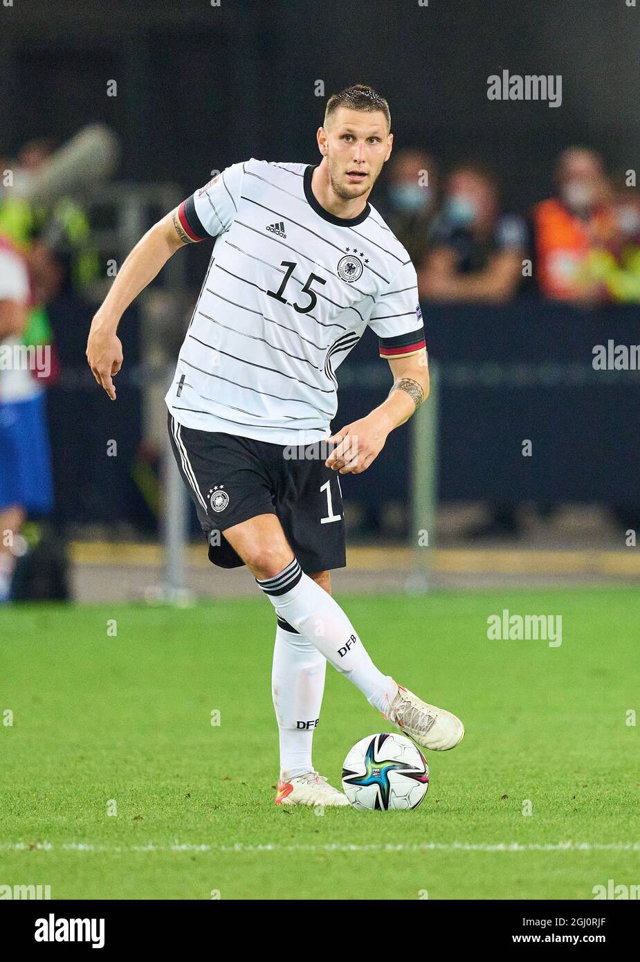 Niklas Süle, Suele, DFB 15 im Spiel DEUTSCHLAND - ARMENIEN 6-0 Qualifikation zur WM 2022, WM Quali, Saison 2021/2022, 5. September 2021 in Stuttgart, Deutschland. (Armenien) © Peter Schatz / Alamy Live News Stockfoto