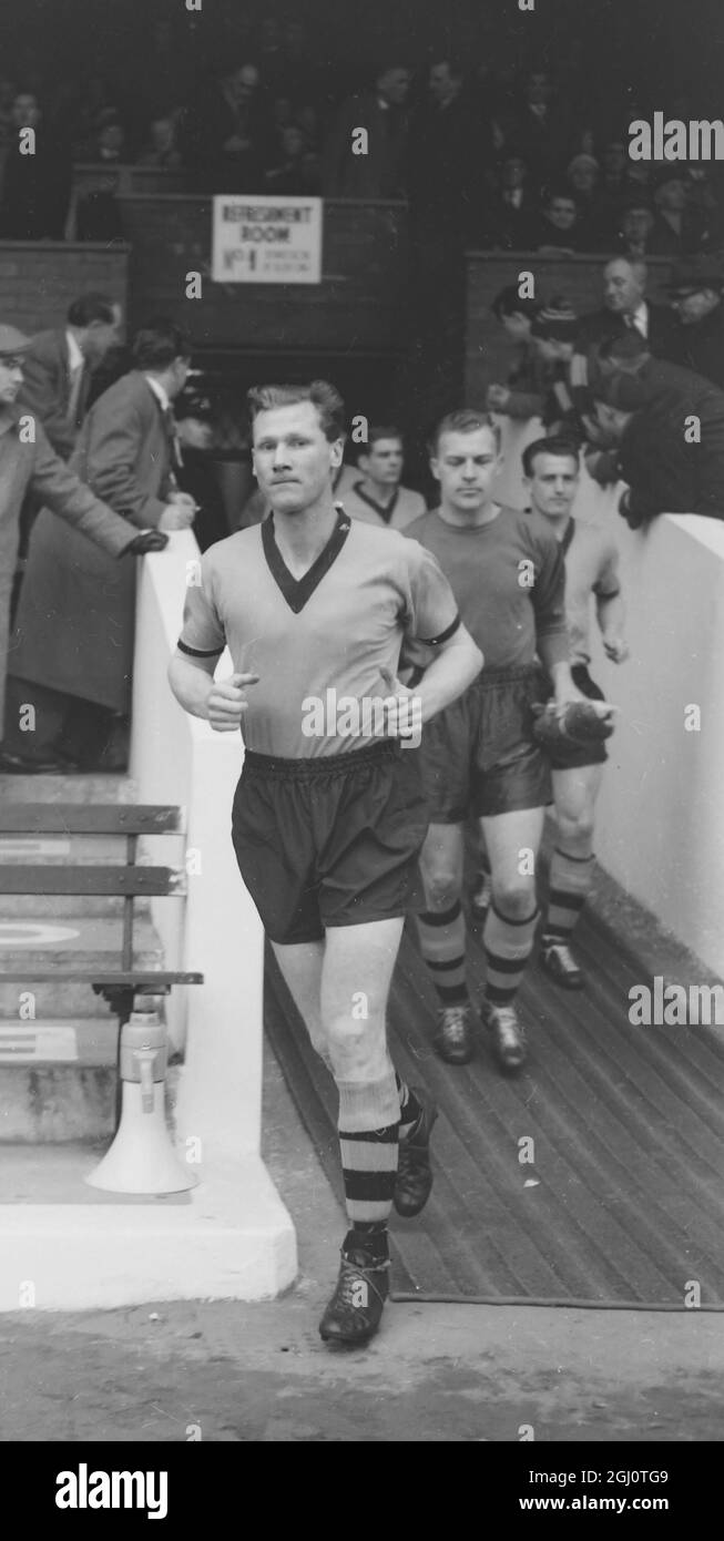 FUSSBALL WÖLFE BILL SLATER 28 MÄRZ 1960 Stockfoto