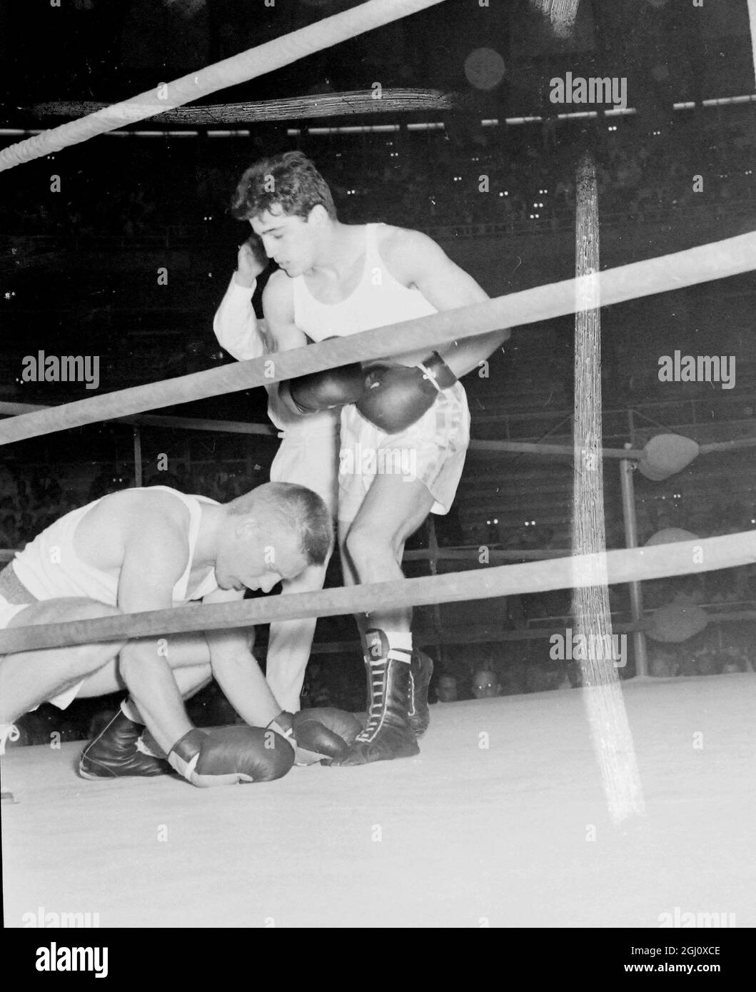 OLYMPIC GAME BOXING LEICHTGEWICHT NESS V LAUDONIO 2 SEPTEMBER 1960 Stockfoto