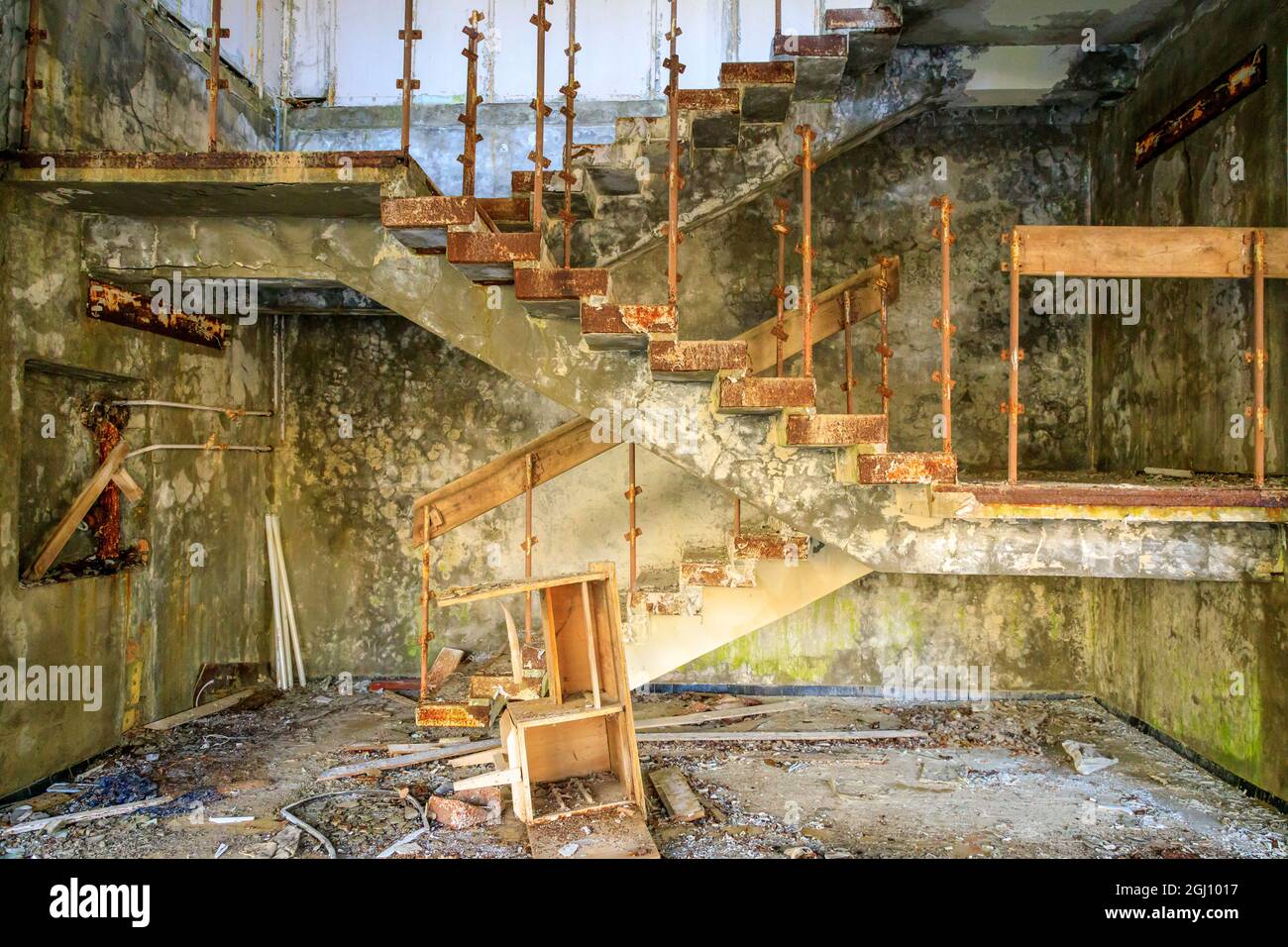 Ukraine, Pripjat, Tschernobyl. Treppe. Stockfoto