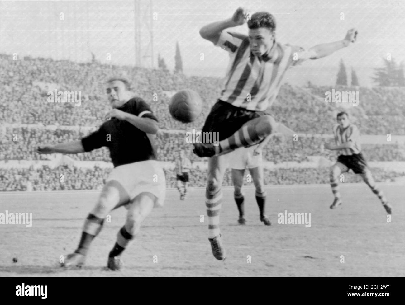 FOOTBALL INTER CITIES FAVS CUP SHEFFIELD MI V ROME YOUNG & LO 13. DEZEMBER 1961 Stockfoto