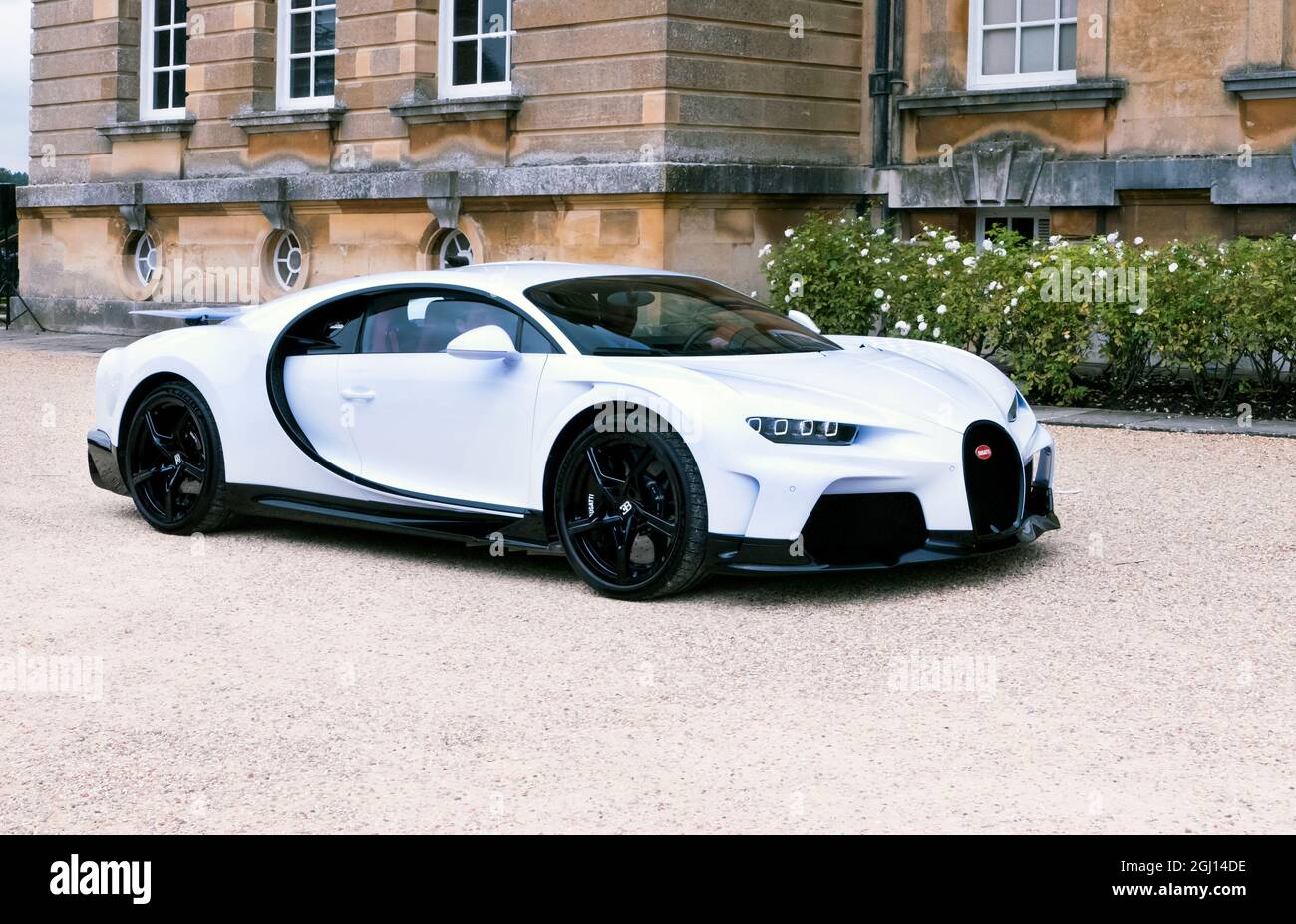 2021: Der große Sport von Büffetbuffi Chiron beim Salon Prive Concours D'Elegance 2021 im Blenheim Palace Woodstock Oxfordshire UK Stockfoto