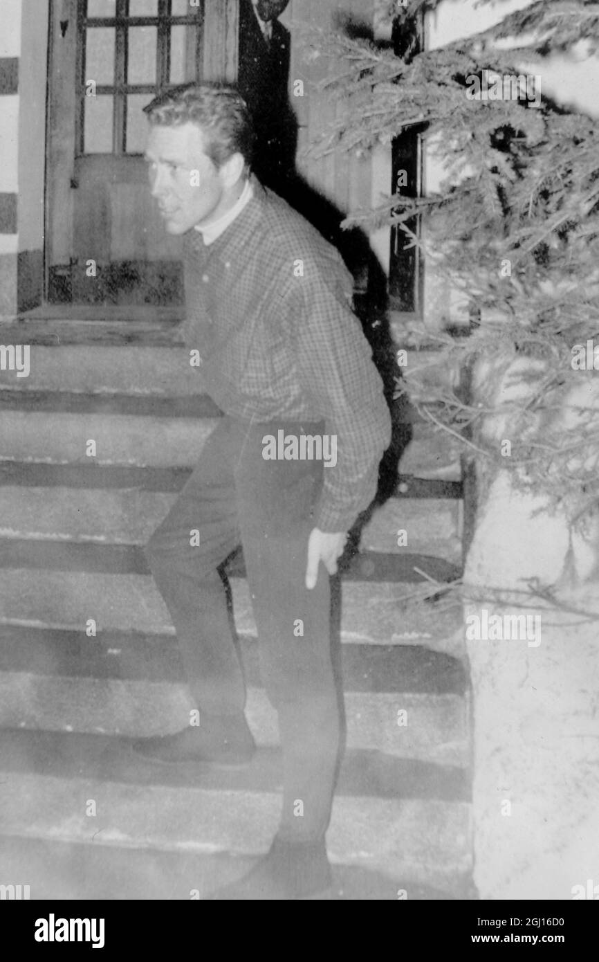 PRINZESSIN MARGARET ROSE UND LORD SNOWDON IM SKIHOTEL IN DER SCHWEIZ ; 27. MÄRZ 1963 Stockfoto