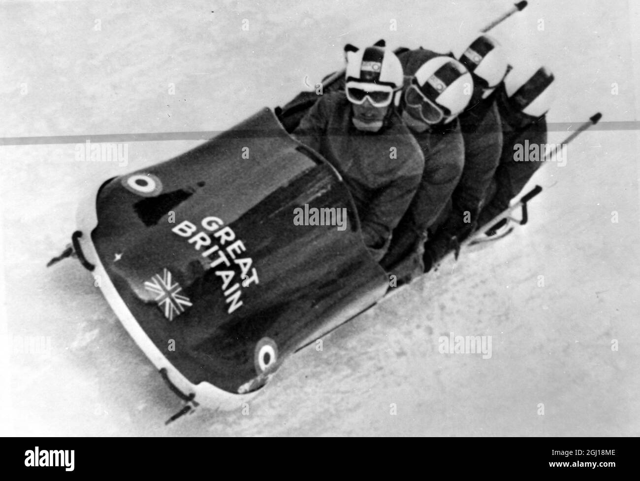 DAS BRITISCHE BOB-TEAM - ROY FREEMAN, MARTIN BOYLE, JOHN BLOCKNEY UND DAVID EVANS - WINTEROLYMPIENTRAINING - 23. JANUAR 1964 Stockfoto