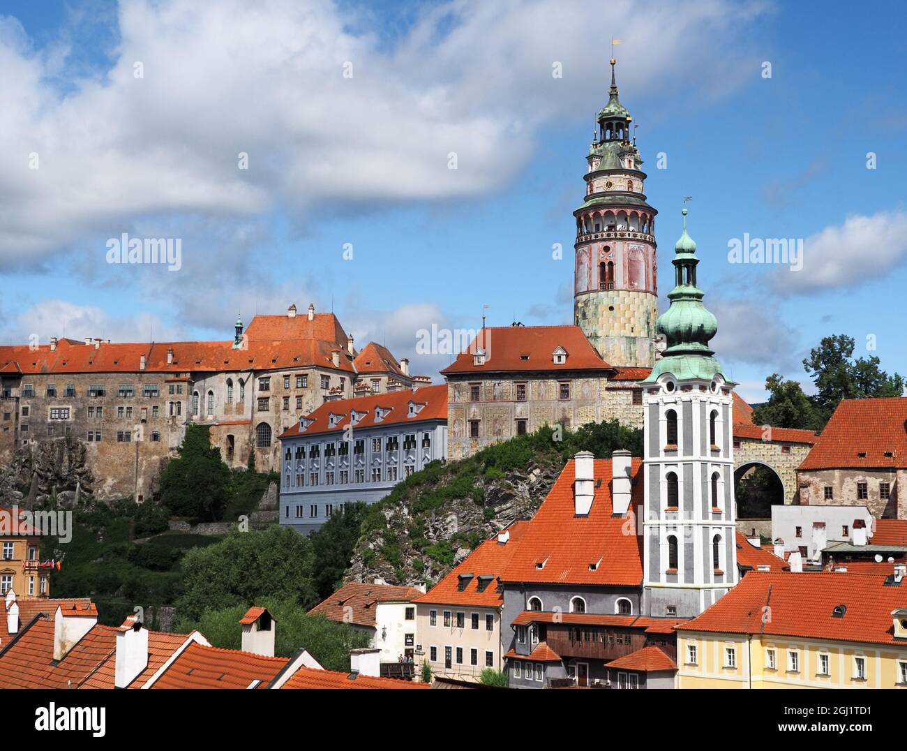 Blick auf Èeský Krumlov (Tschechische Krumlov, eine historische Stadt in Südböhmen an der Moldau, ein berühmtes UNESCO-Denkmal, Tschechische Republik Stockfoto