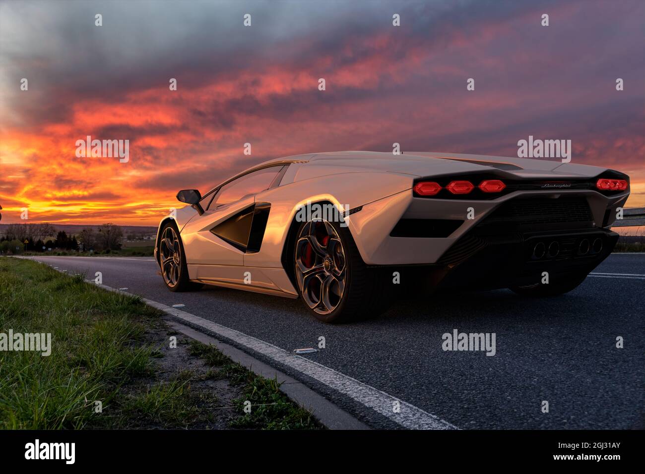 Neuer Countach LPI 800-4. Reaktivierung der Lamborghini-Legende Stockfoto
