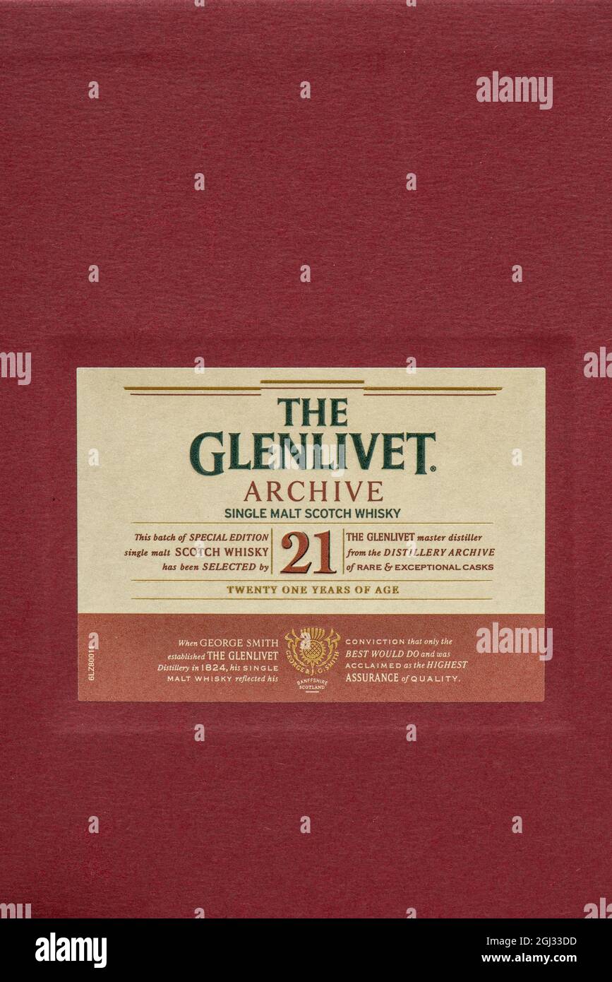 Schachtel mit 21 Jahre altem Glenlivet Single Malt Scotch Whisky Stockfoto