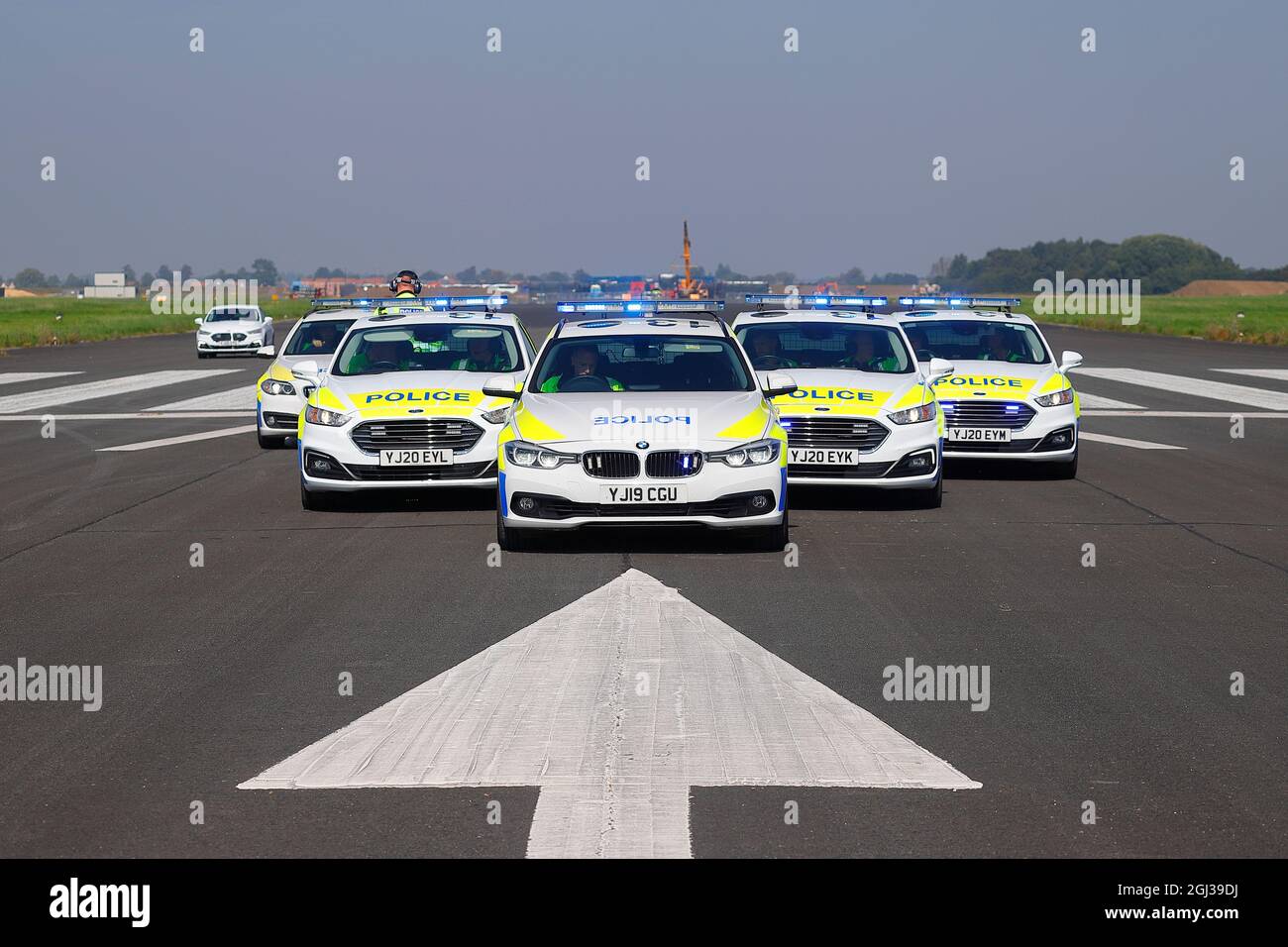 West Yorkshire Police Driver Training Unit am Leeds East Airport während Tactical Pursuit and Containment Training (TPAC) Stockfoto