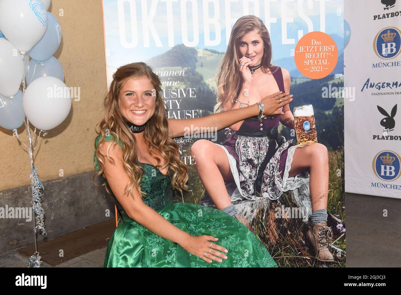München, Deutschland. September 2021. Die Wiesnplaymate 2021 Vanessa Teske zeigt ihr Playboy