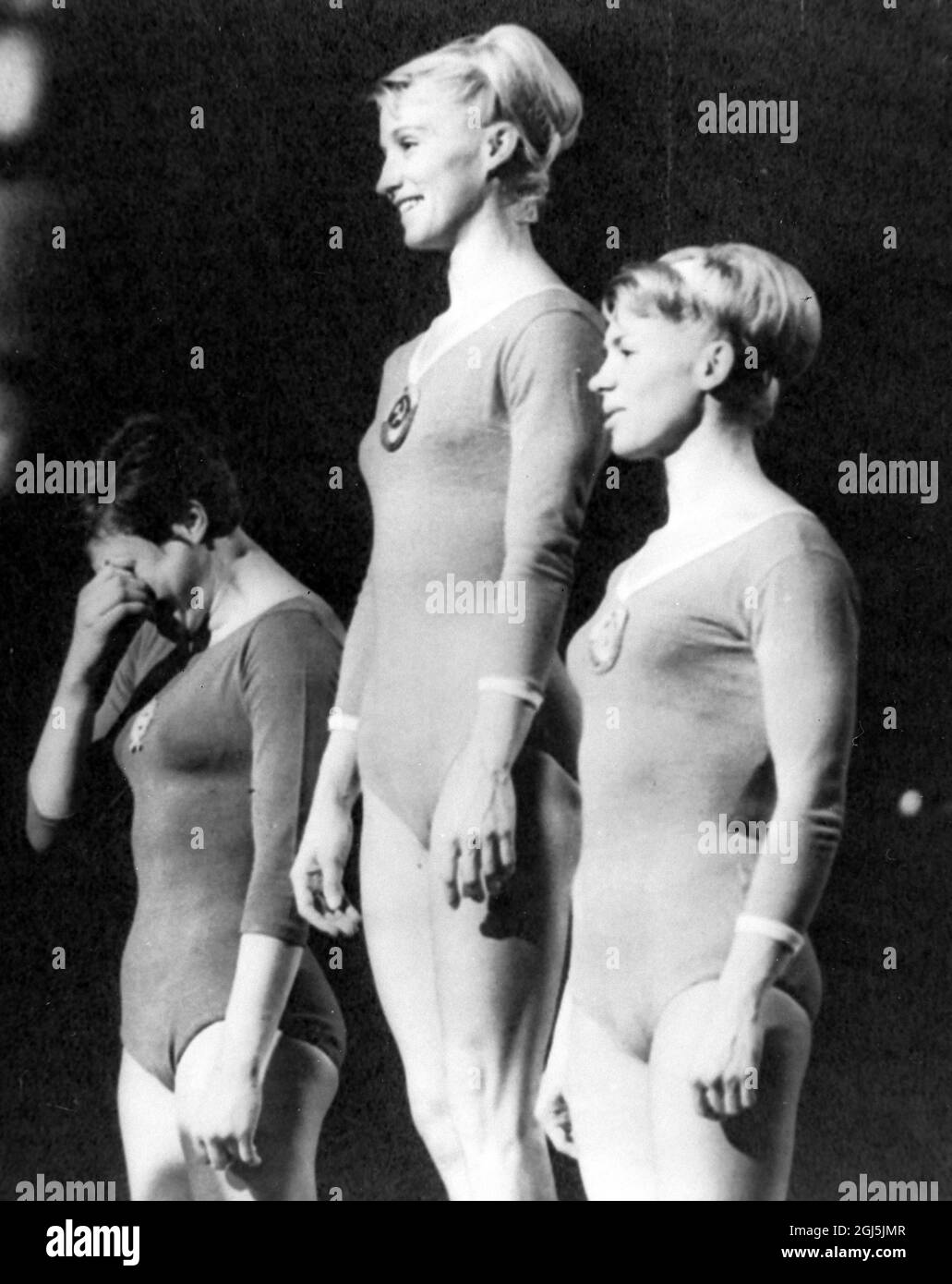 OLYMPISCHE SPIELE, OLYMPISCHE SPORTSPIELE - XVIII. OLYMPIADE IN TOKYO, JAPAN - SIEGER AUF DEM PODIUM ; 22. OKTOBER 1964 Stockfoto