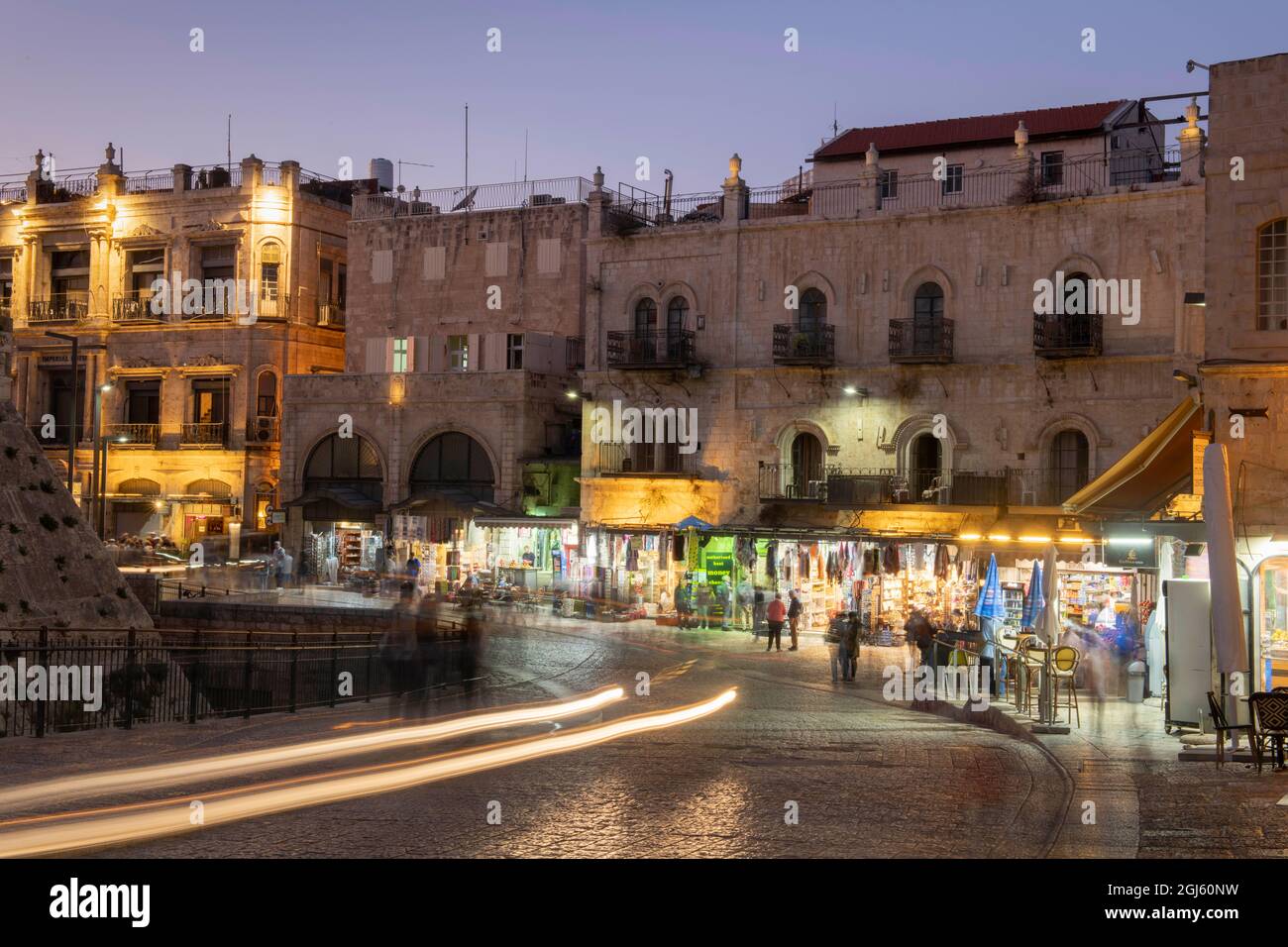Israel, Jerusalem. Kreuzung des Christlichen Viertels und des Armenischen Viertels in der Altstadt von Jerusalem Stockfoto