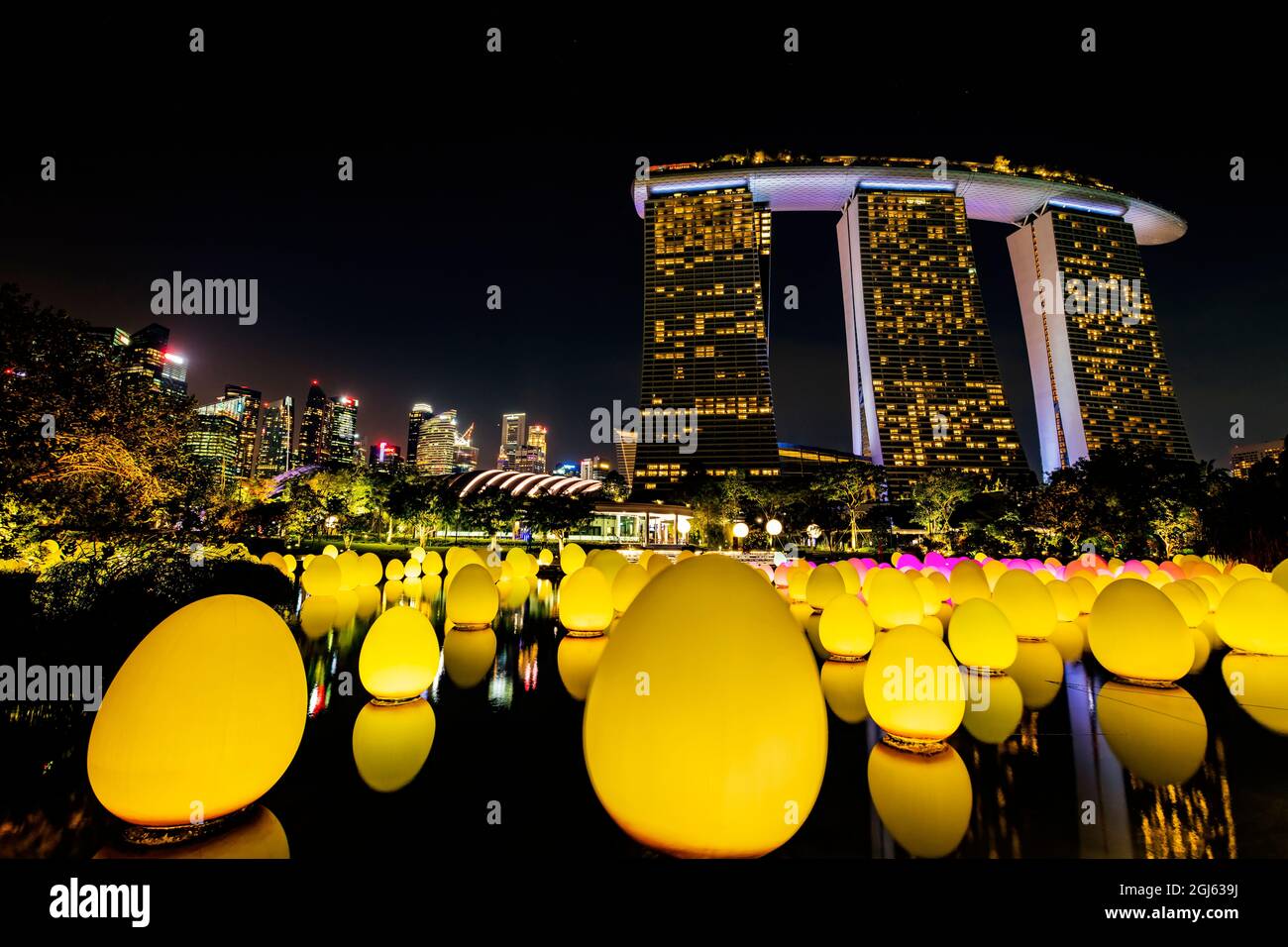 Future Together Light Show in Gardens by the Bay, Singapur. Stockfoto