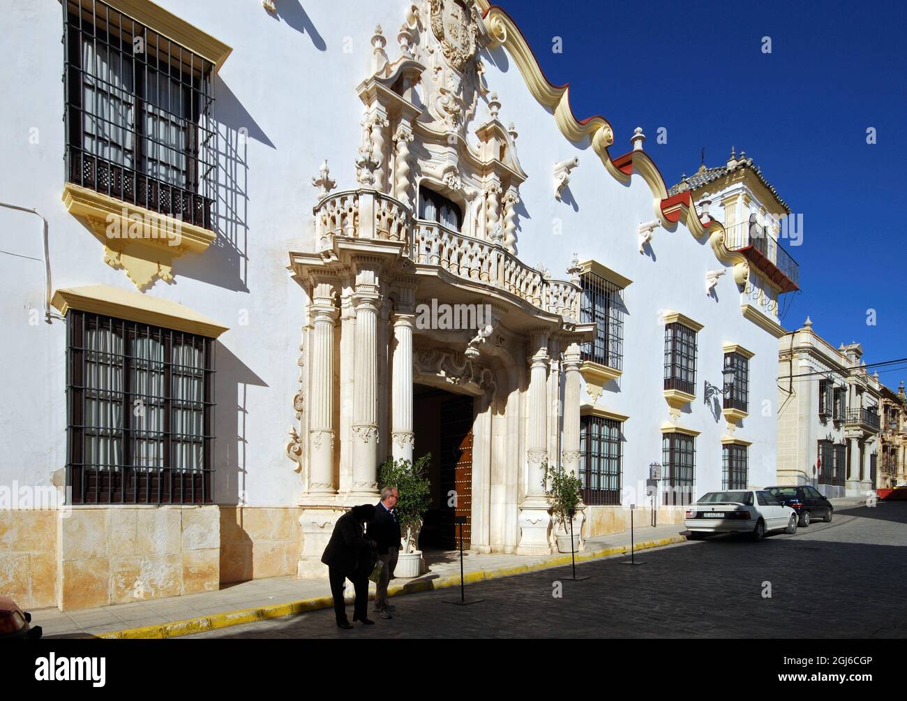 Vorderansicht des Palastes Marques Gomera (Palacio del Marques de la Gomera), Osuna, Spanien. Stockfoto