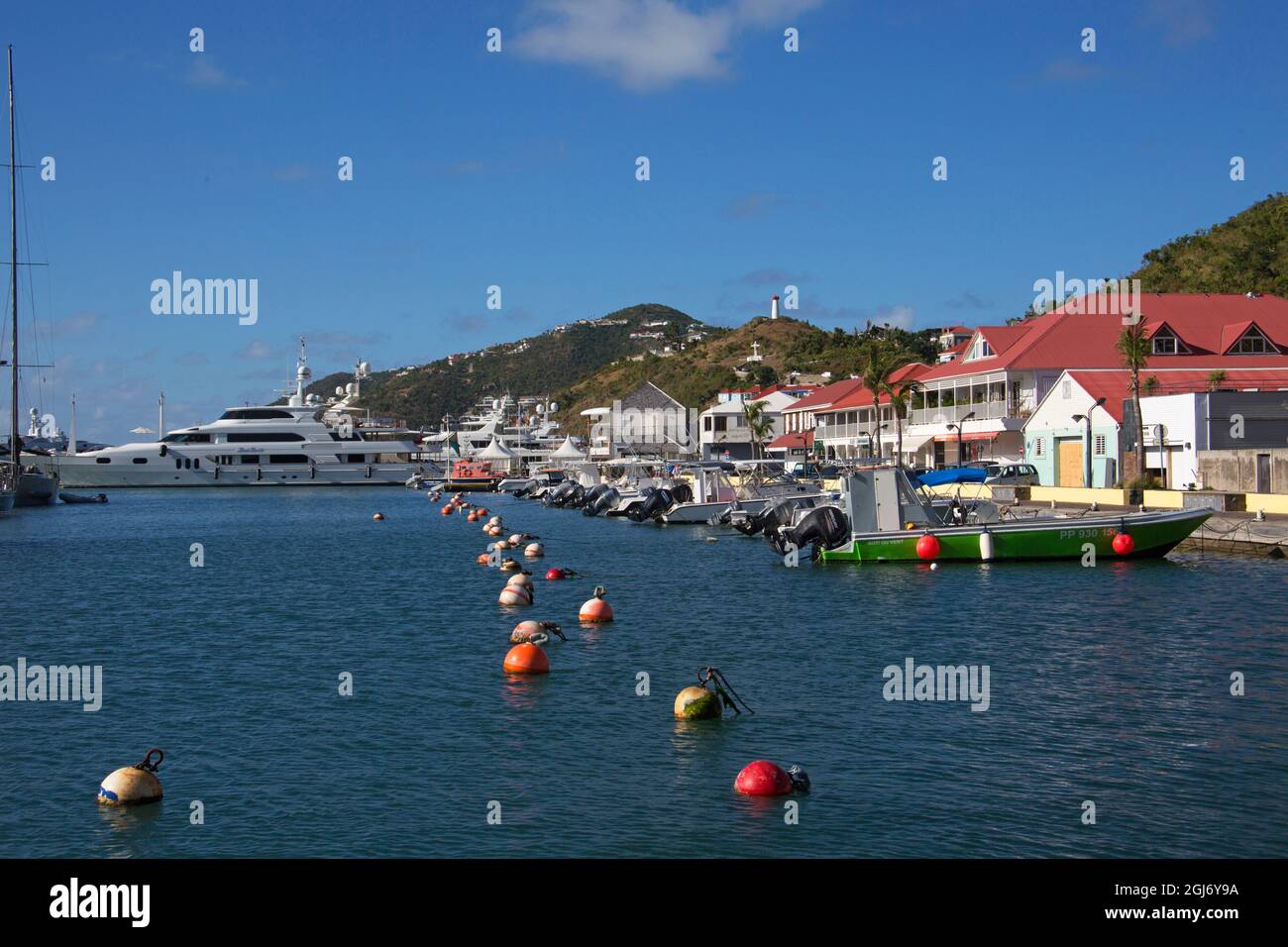 Frankreich, St. Barts, Gustavia. Boote im Hafen von Gustavia. St. Barthelemy. Stockfoto