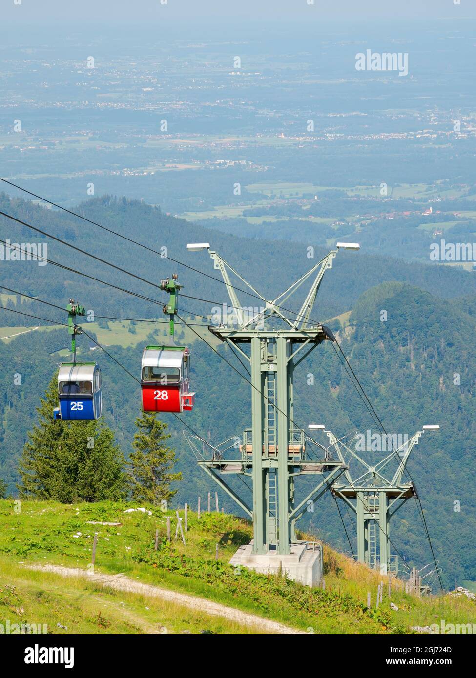 Kampenwand Gondel -Fotos Und -Bildmaterial In Hoher Auflösung – Alamy