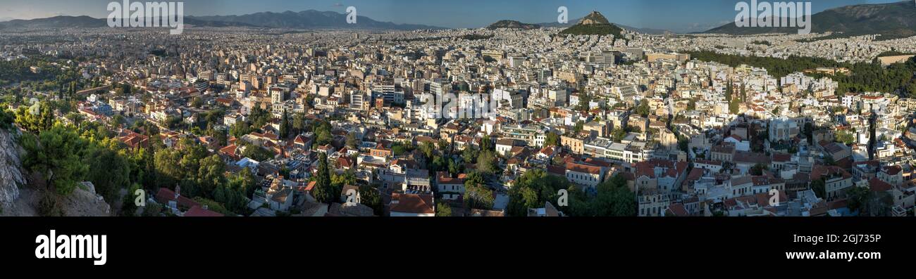Ein Panoramablick auf die Skyline von Athen, Griechenland Stockfoto