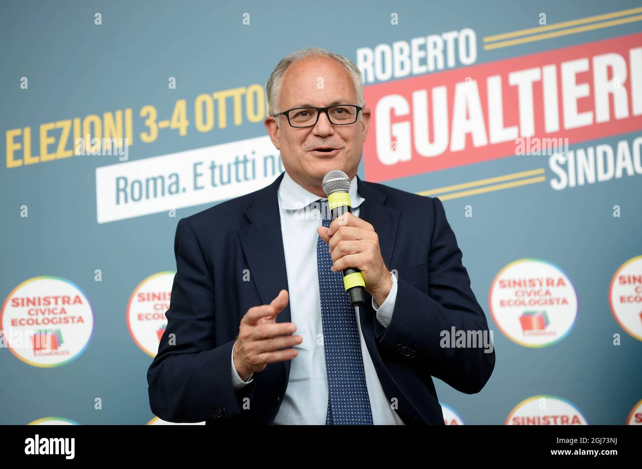 Roberto gualtieri sindaco Fotos und Bildmaterial in hoher Auflösung
