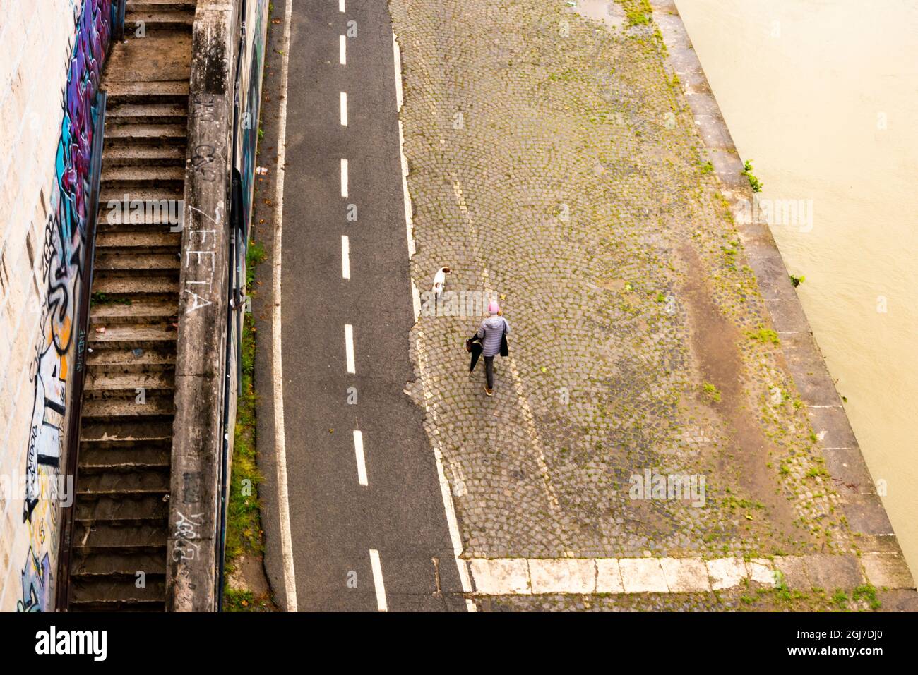 Italien, Rom. Tiber (Ostufer, westlich der Piazza del Popolo), Lungotevere in Augusta (Uferpromenade). Stockfoto