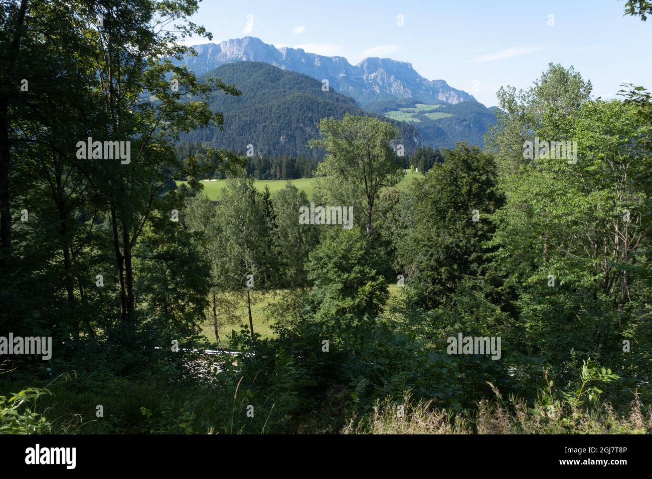 Berchtesgaden, Deutschland - 9. August 2021: Was bleibt von der Residenz und dem Hauptsitz des Berghof Hitler in Obersalzberg? Was er aus seinem Fenster sah Stockfoto