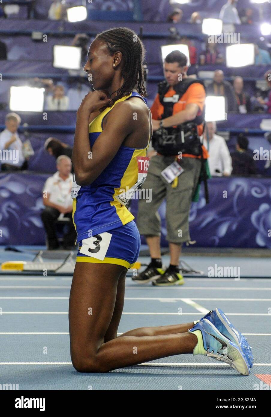 Die Schwedin Abeba Aregawi reagiert darauf, nachdem sie am 15. August 2013 im Luzhniki-Stadion in Moskau das 1500-Meter-Finale der Frauen bei den IAAF-Weltmeisterschaften 2013 gewonnen hatte. Foto Erik Martensson / SCANPIX / Kod 10400 Stockfoto