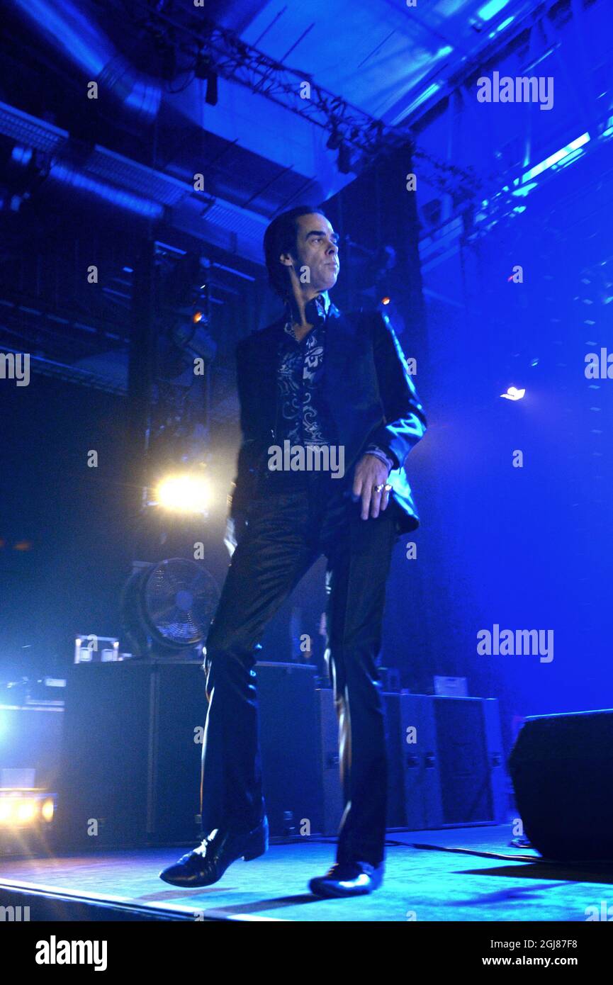 STOCKHOLM 20131106 der britische Sänger Nick Cave tritt am Mittwoch, den 6. November 2013, auf der Annext Stage der Stockholm Globe Arena auf. Spelar pa Annext i Stockholm pa onsdagen. Foto: Janerik Henriksson / TT / Kod 10010 Stockfoto