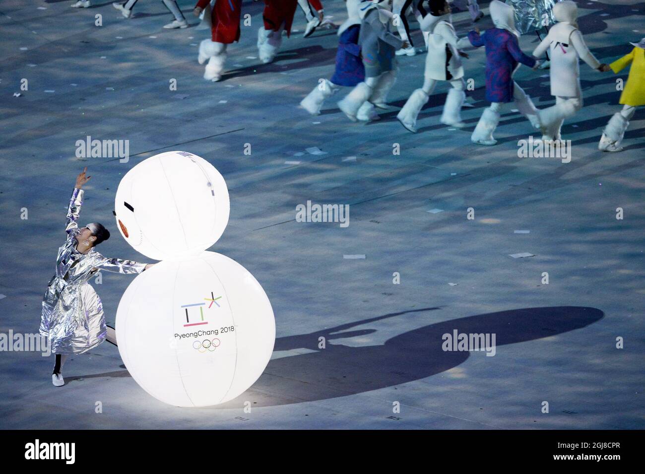 SOTSCHI 2014-02-23 Südkorea präsentiert die nächsten Olympischen Winterspiele 2018 während der Abschlusszeremonie für die Olympischen Winterspiele 2014 in Sotschi am 22. Februar 2014. Foto: Tobias RÃƒÂ¶stlund / TT / kod 1014 *** Bilder ingÃƒÂ¥r i SPORTPAKET. FÃƒÂ¶r ÃƒÂ¶vriga BETALBILD *** Stockfoto