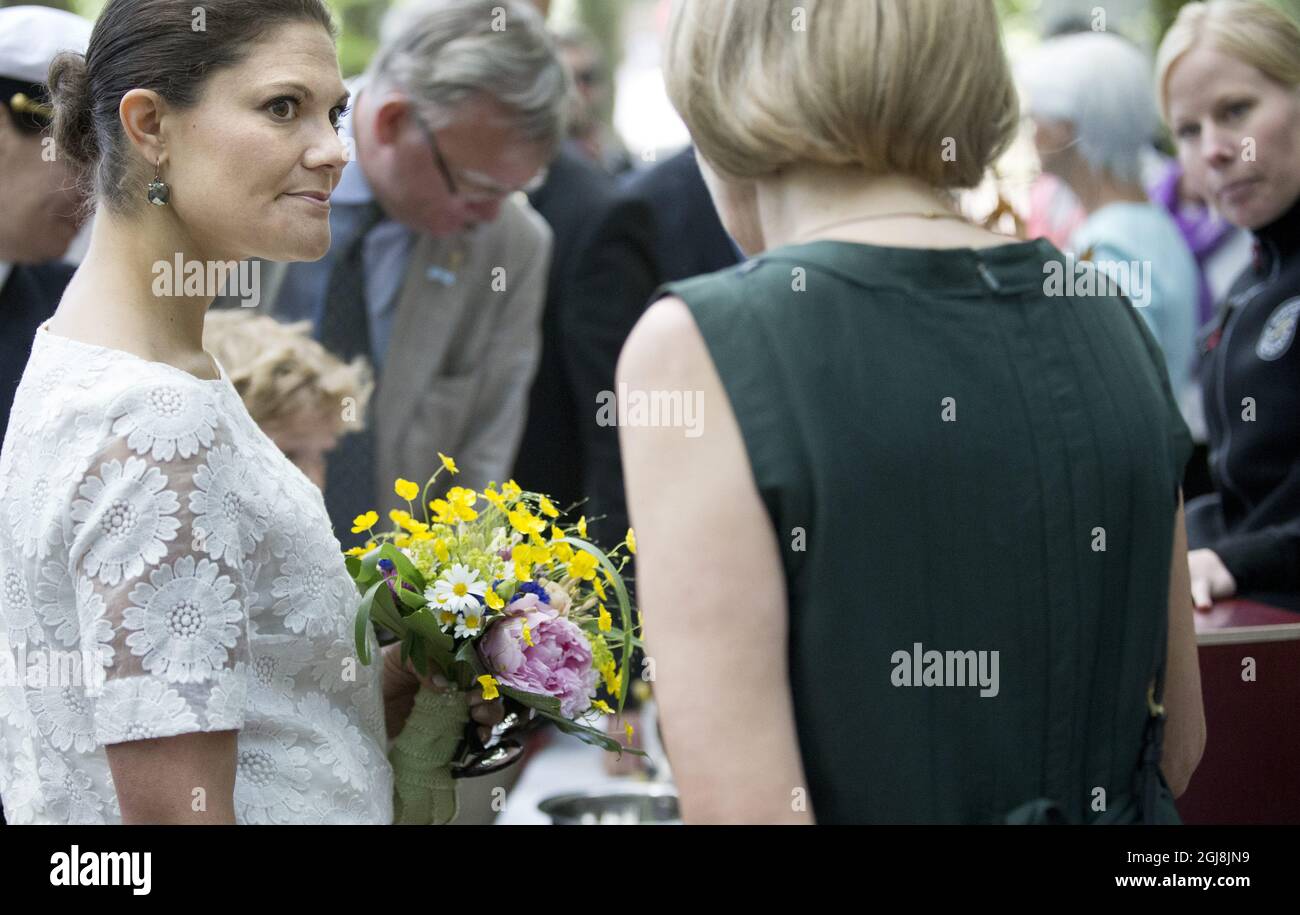 HUNNEBOSTRAND 2014-06-14 Kronprinzessin Victoria nahm am 14. Juni 2014 an der 25-jährigen Feier der Nordischen Arche in Hunnebostrand, Schweden, Teil. „Nordens Ark ist eine gemeinnützige Stiftung, die sich dafür eingesetzt hat, bedrohten Arten eine Zukunft zu geben“, heißt es auf ihrer Website. Foto: Bjorn Larsson Rosvall / TT / Code 9200 Stockfoto