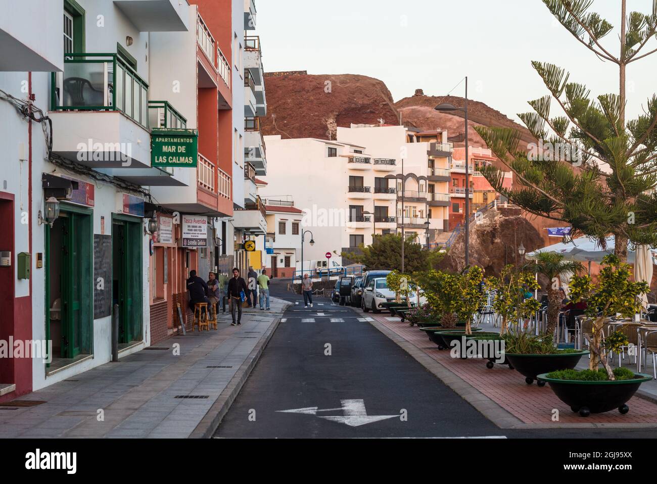 Spanien, Kanarische Inseln, El Hierro, La Restinga, Hafenpromenade Stockfoto